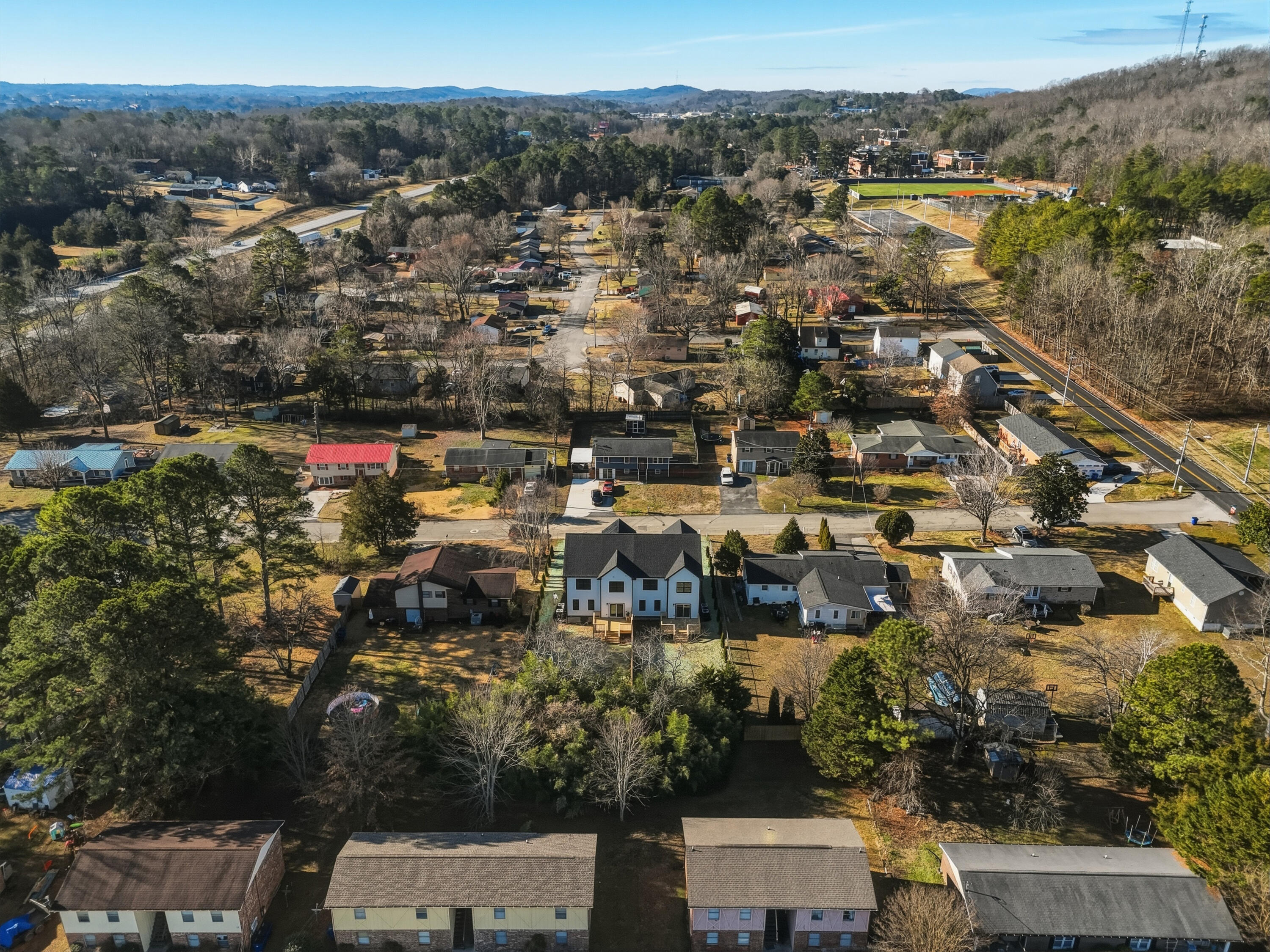 1362 Catherine Circle NW