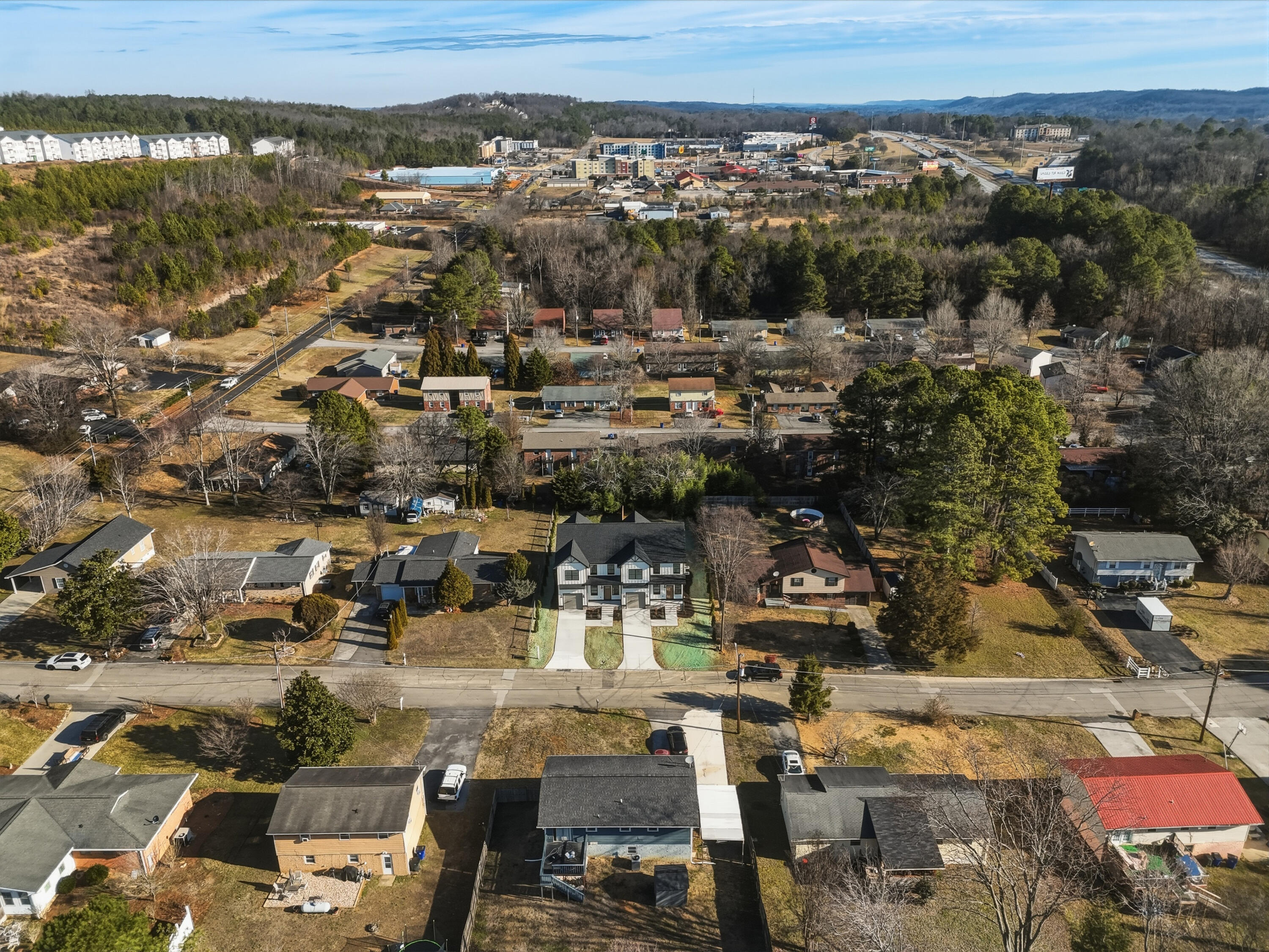 1362 Catherine Circle NW