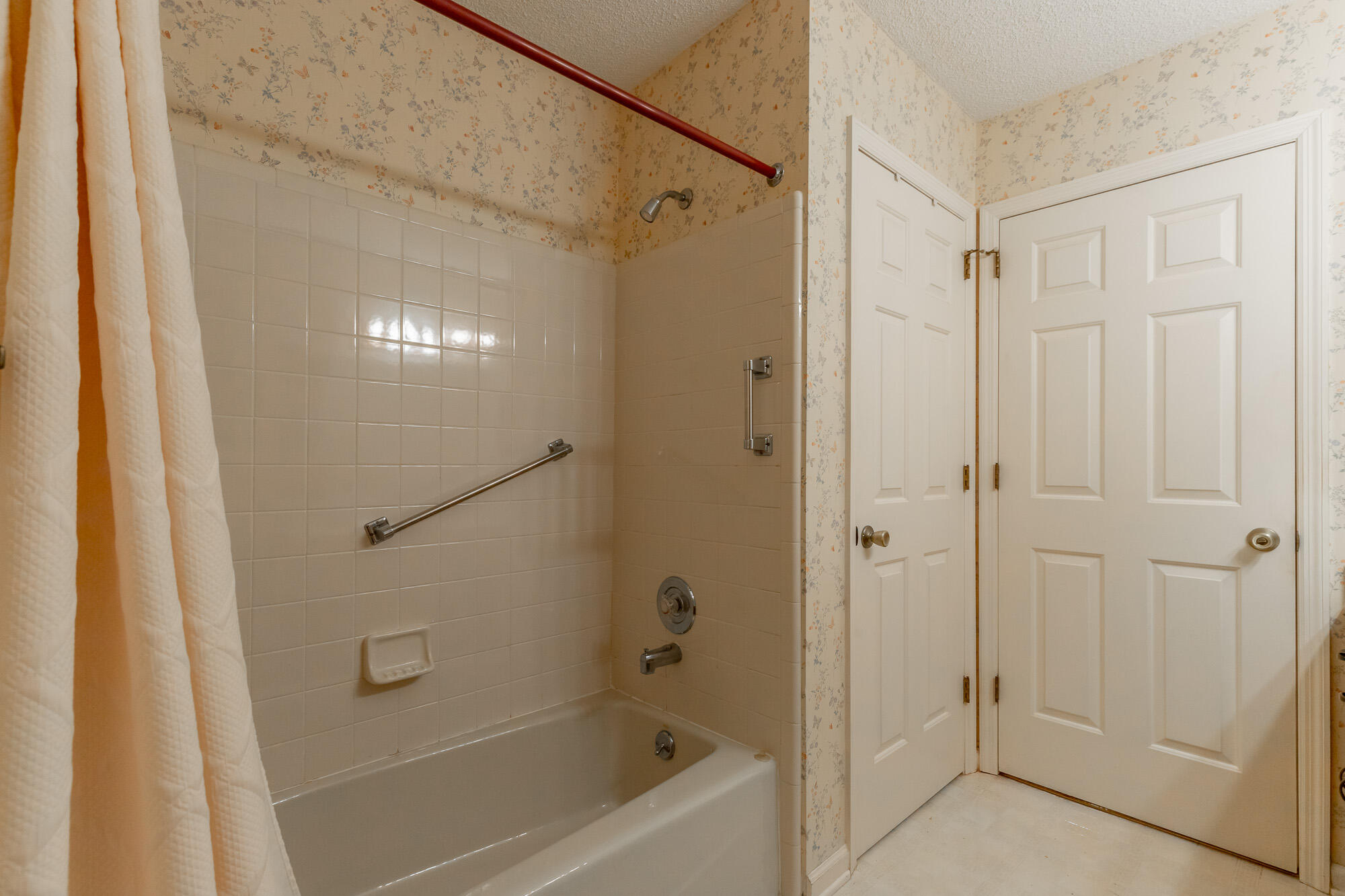 6780 Hickory Creek Road