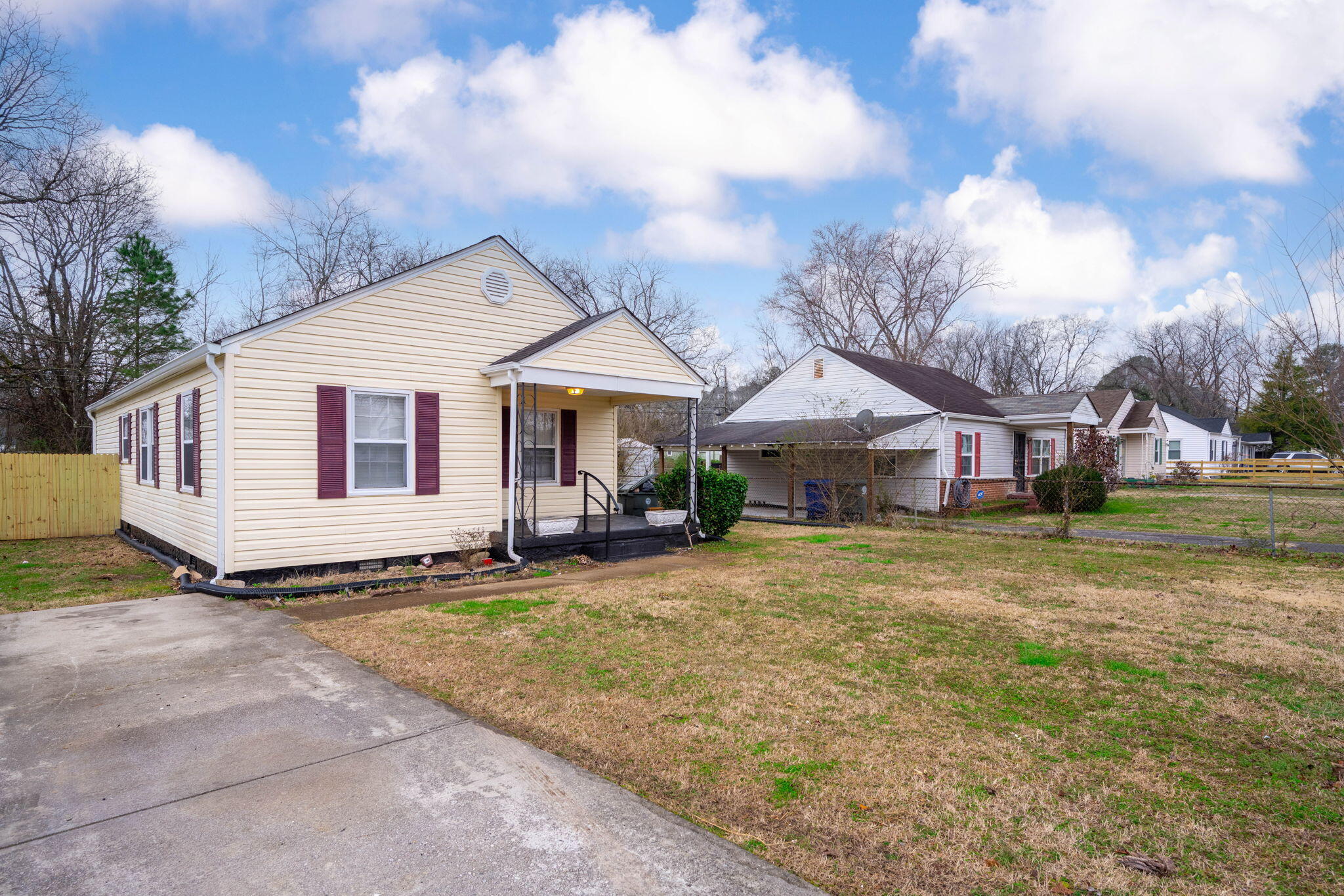 4914 Carolyn Lane