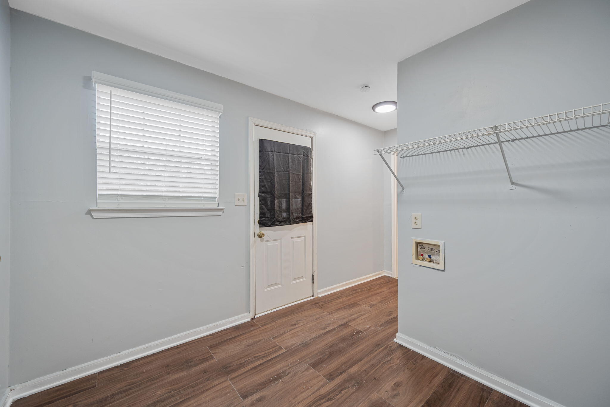 4914 Carolyn Lane