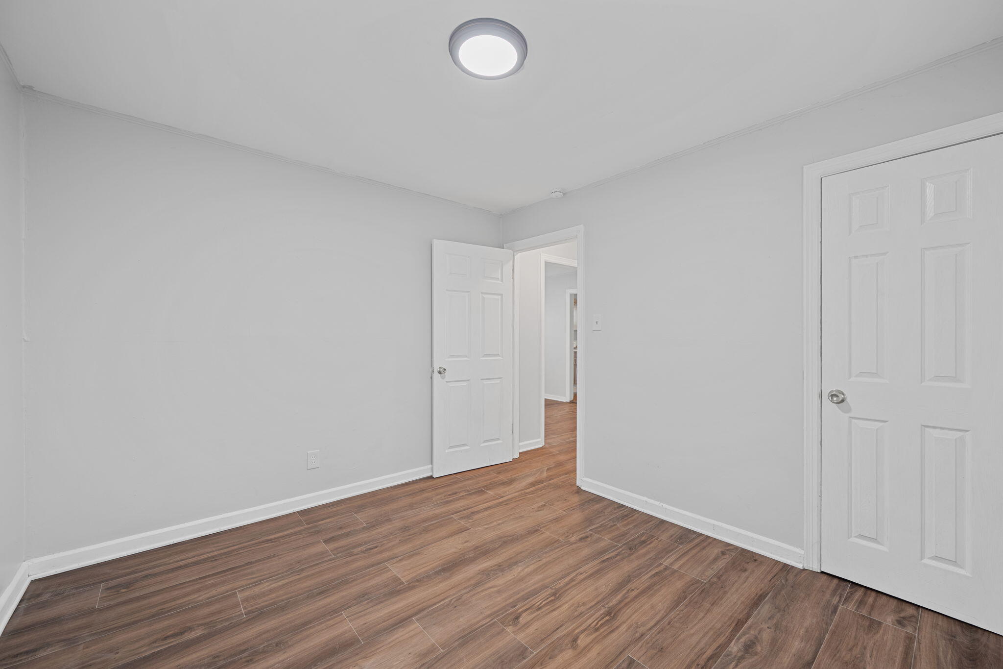 4914 Carolyn Lane