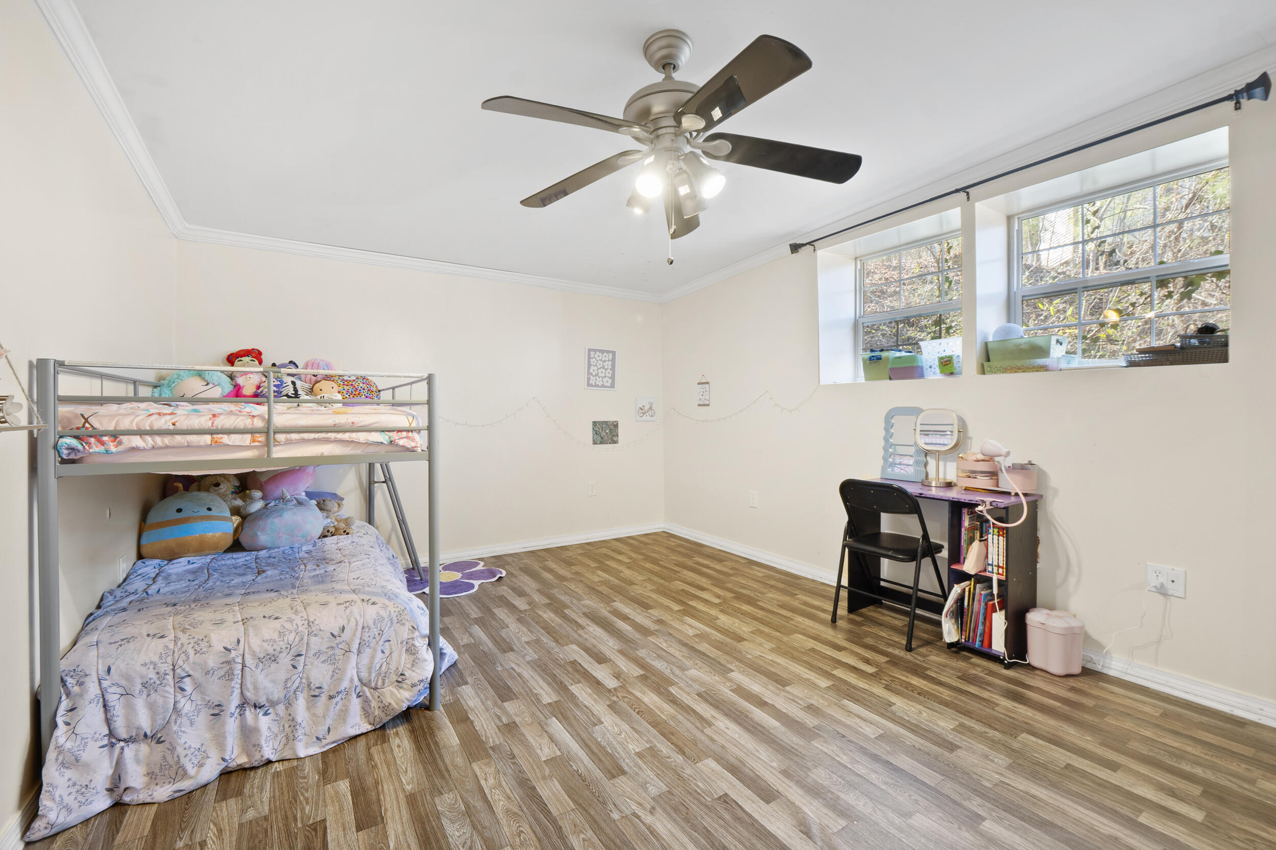 16127 Lakewood Drive