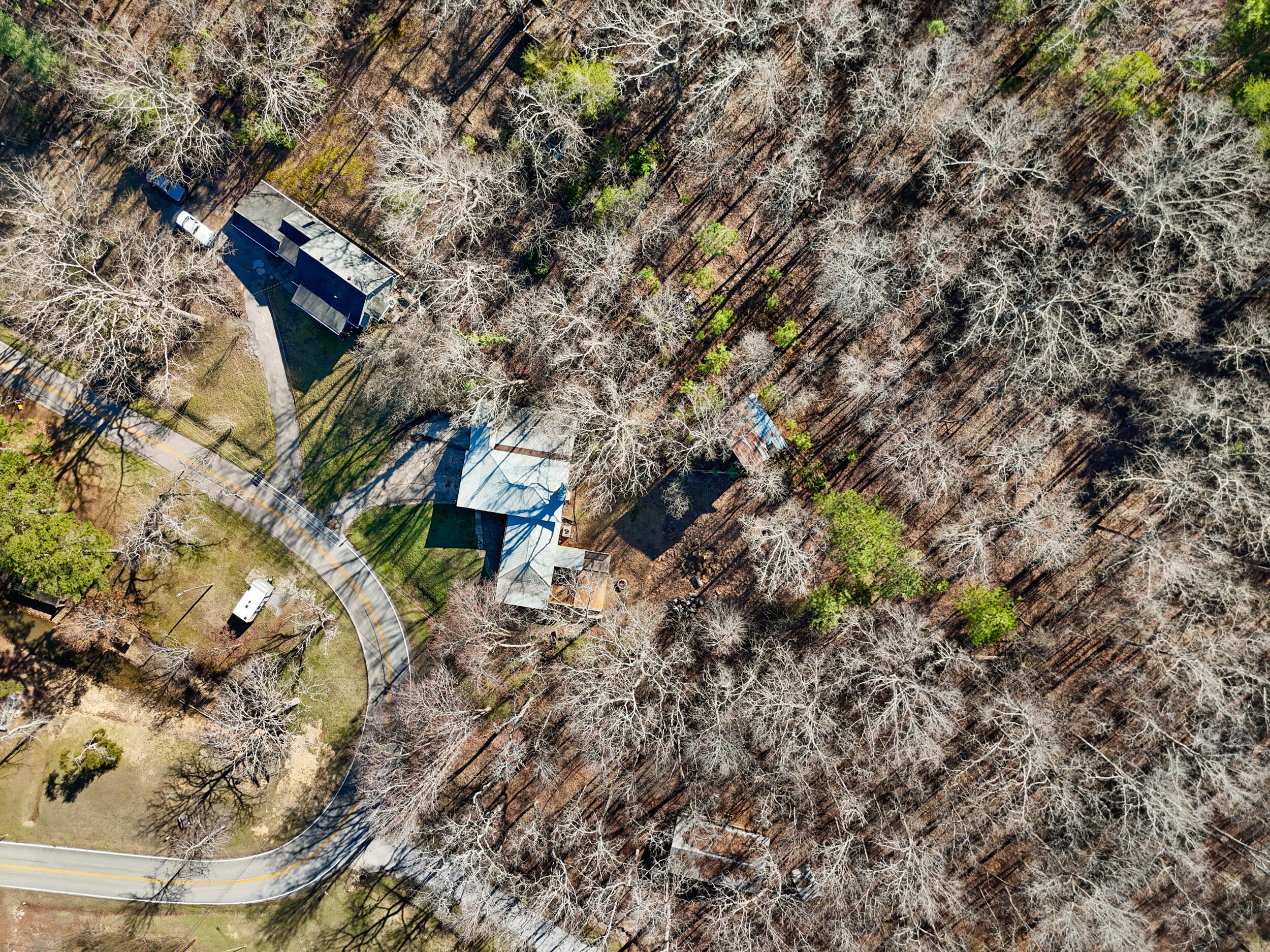 16127 Lakewood Drive