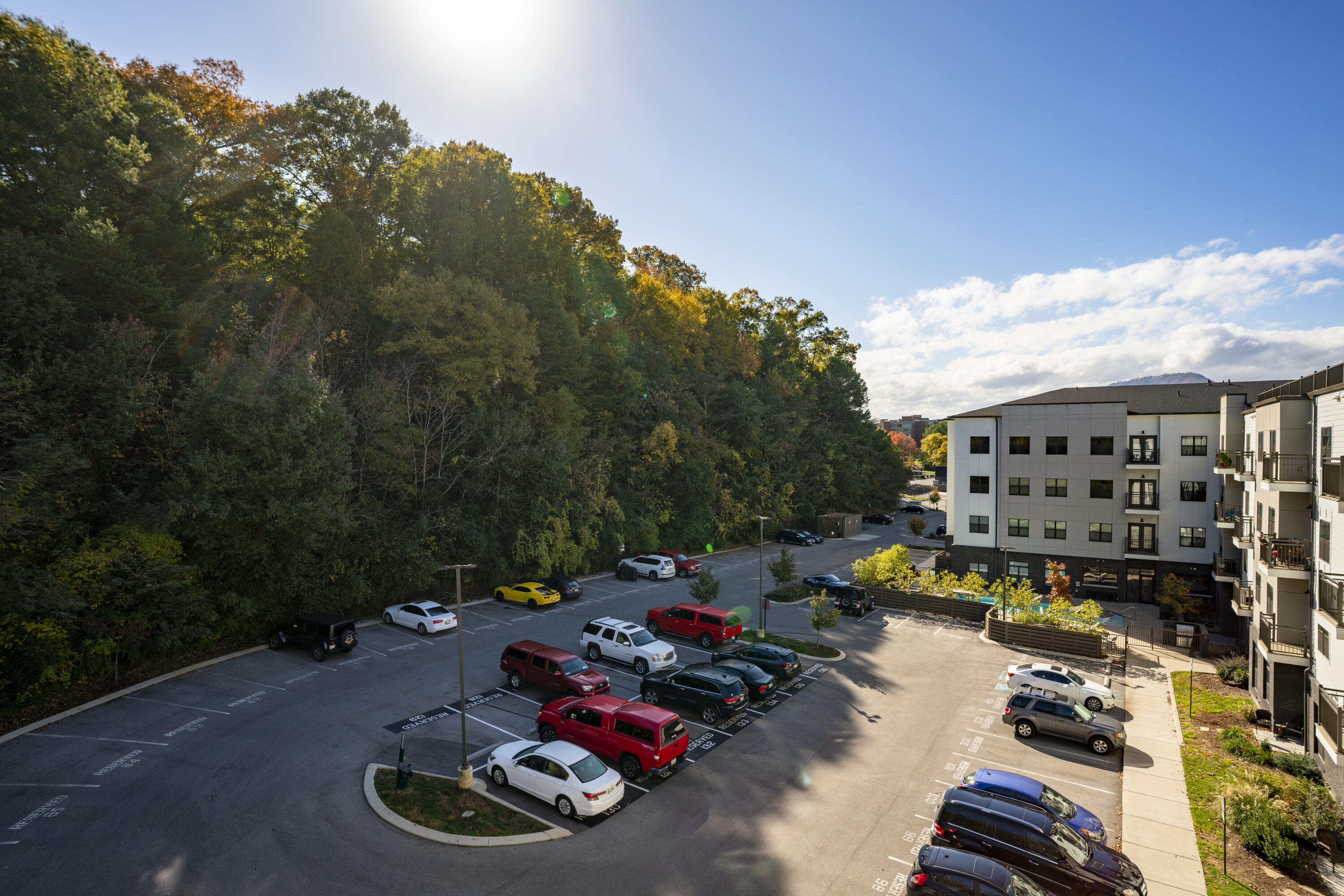 782 Riverfront Parkway, 123