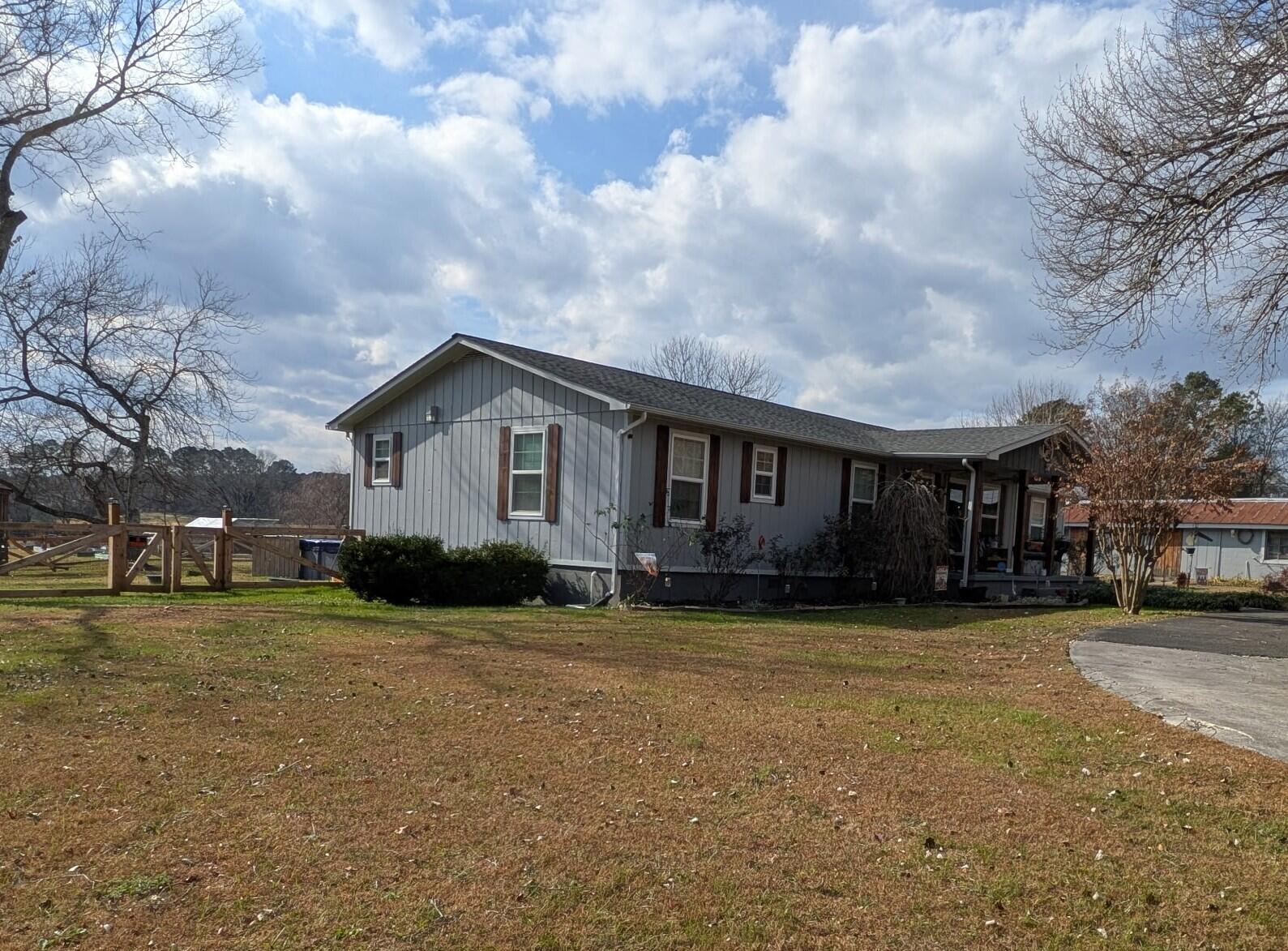 177 Marshall Lane SE
