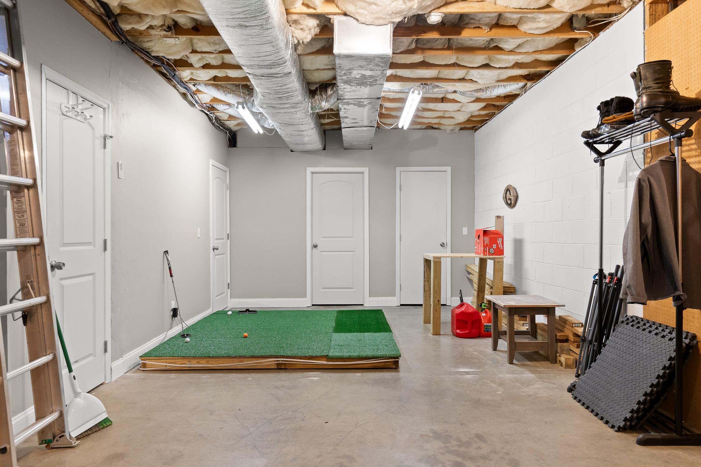 208 Home Place Court SE