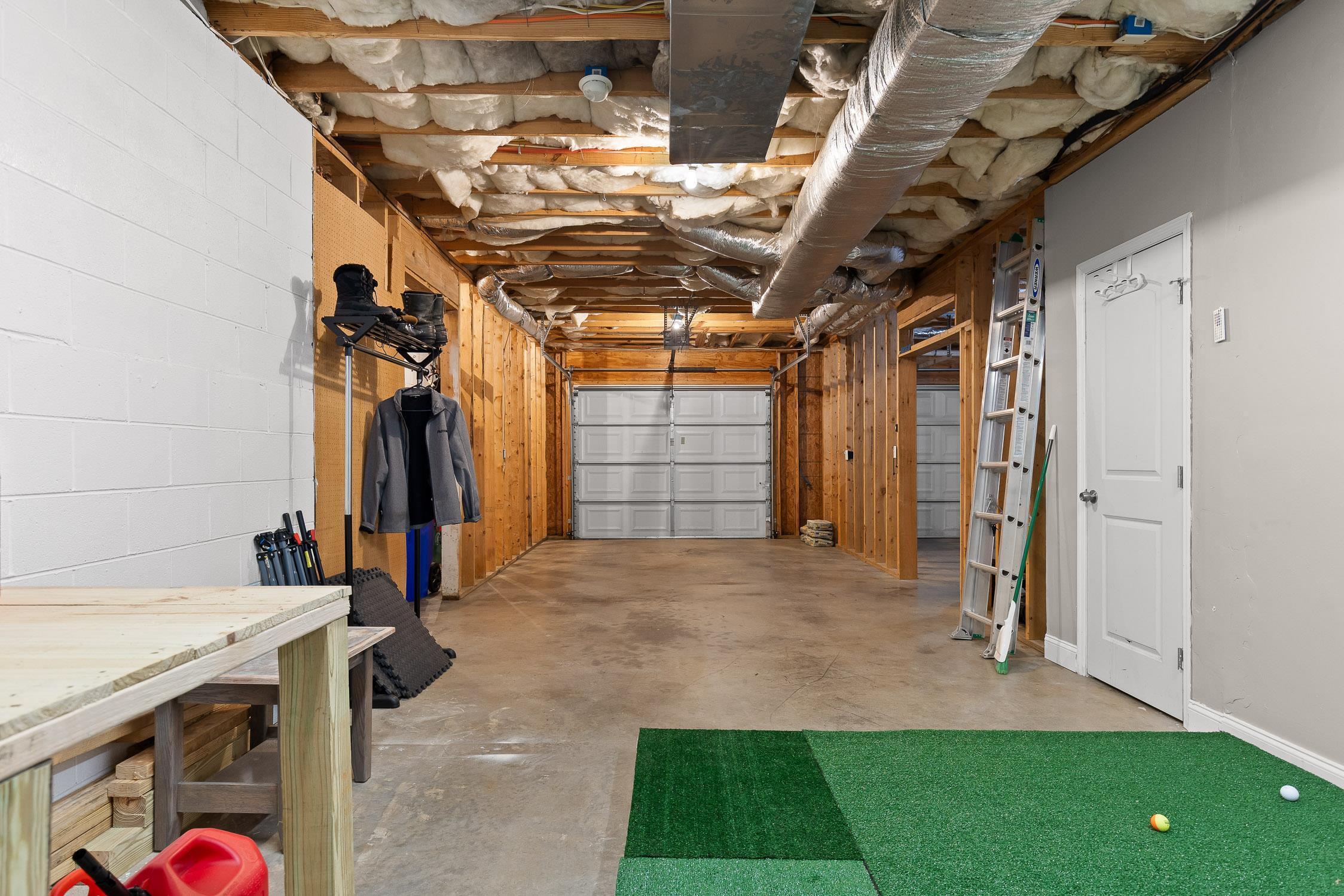 208 Home Place Court SE