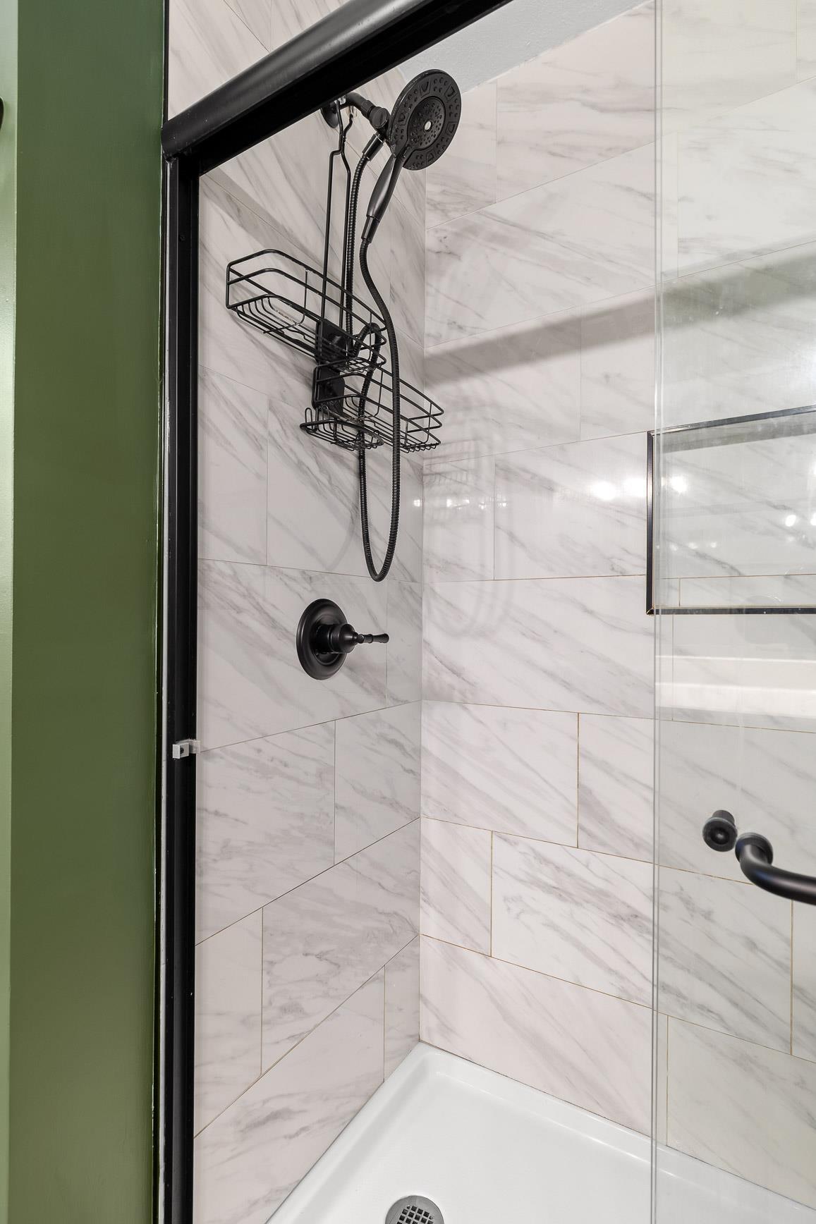 208 Home Place Court SE