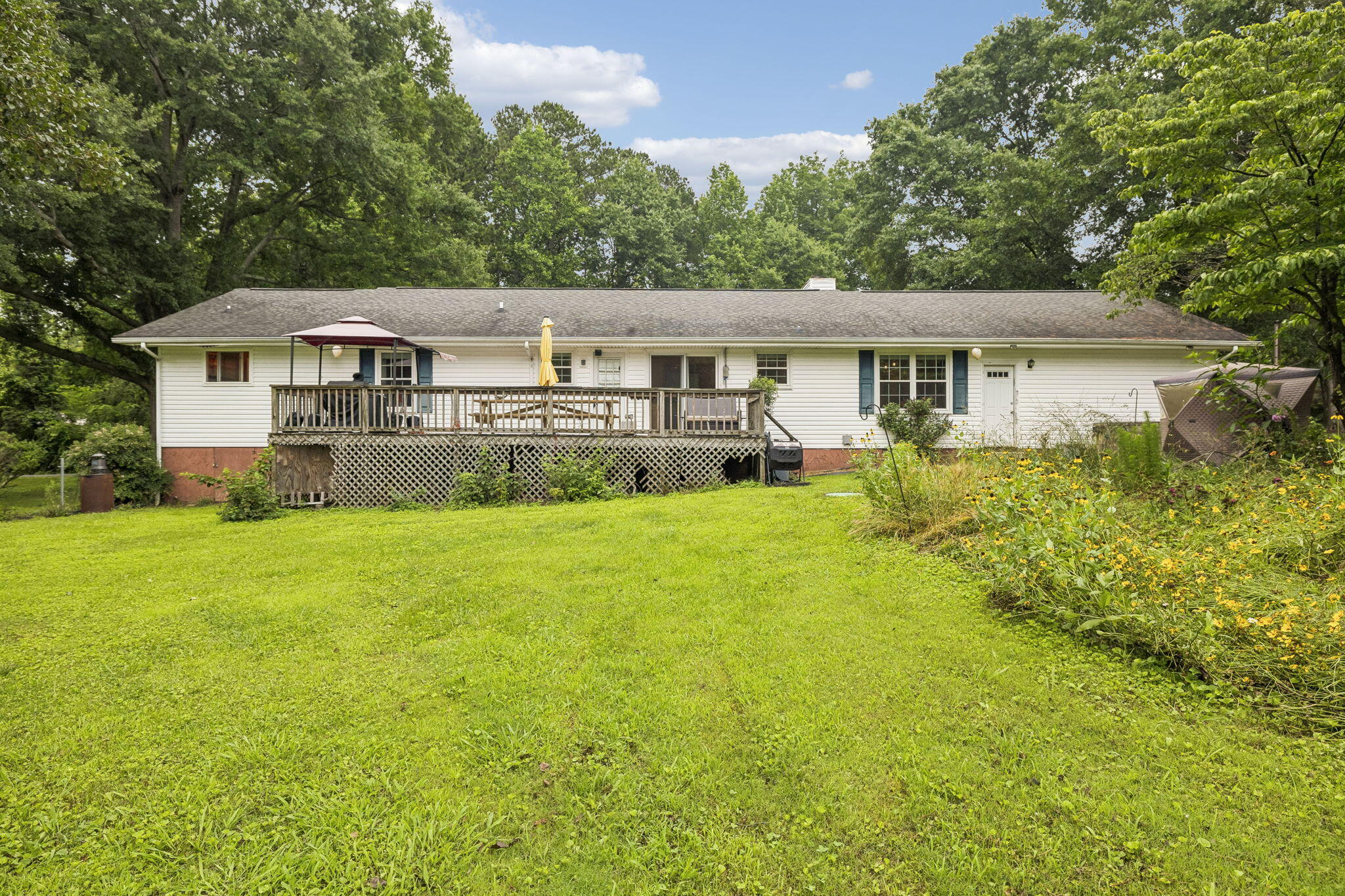 595 Avondale Drive
