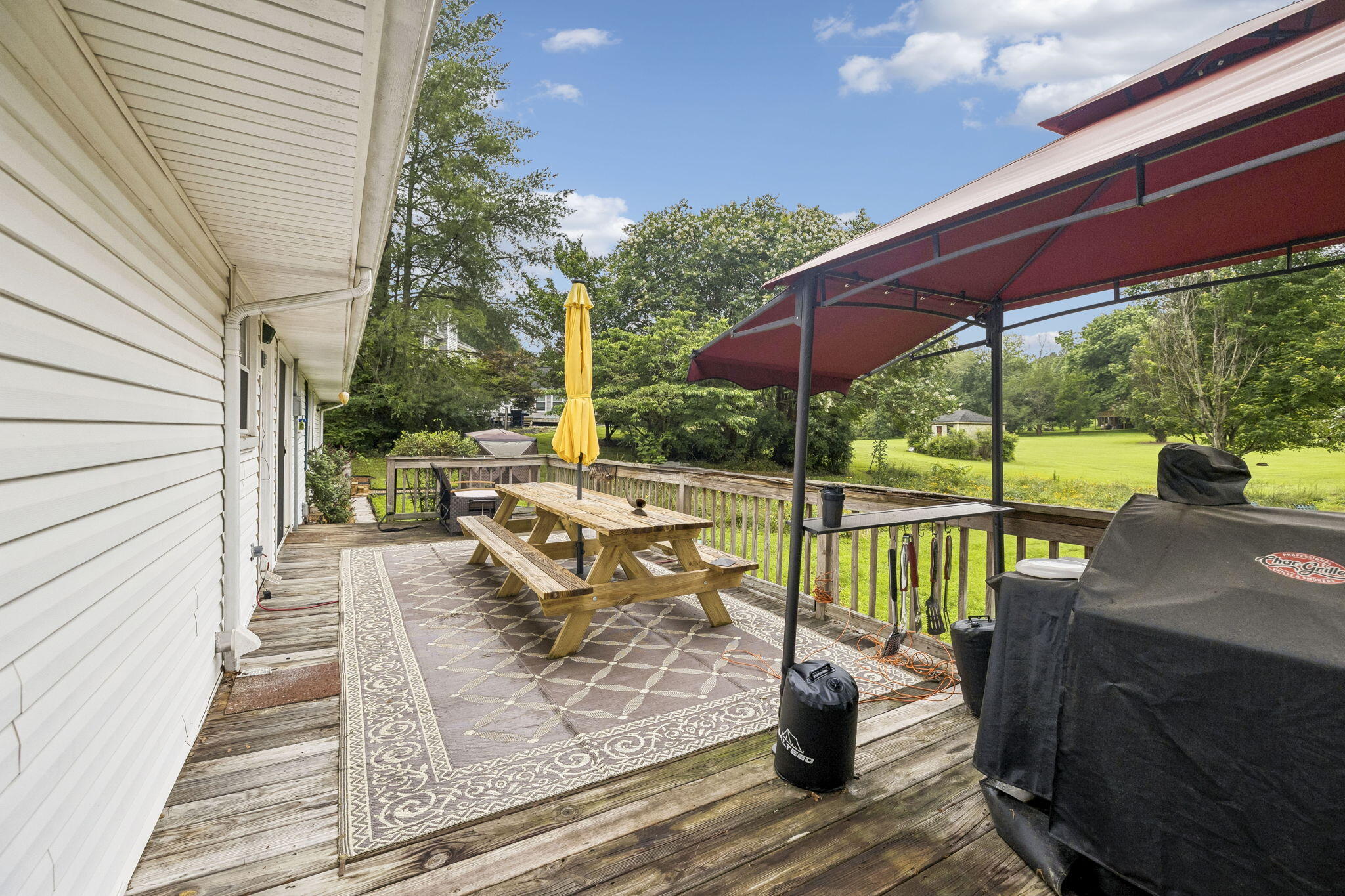 595 Avondale Drive