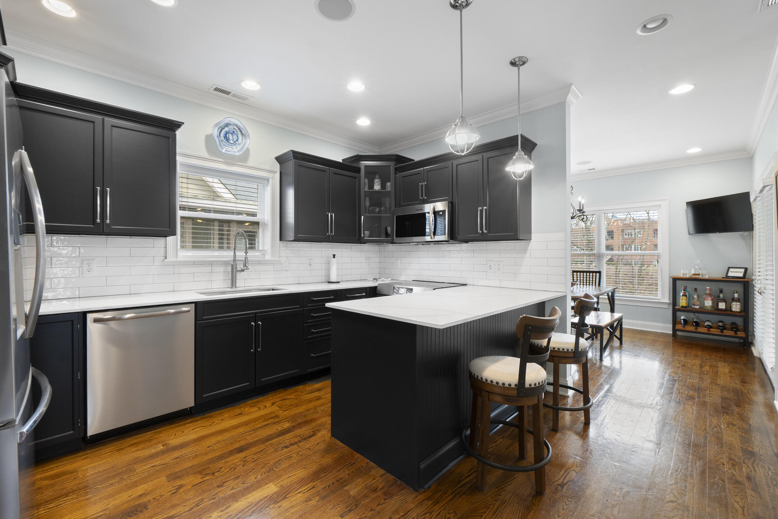212 Baker Street