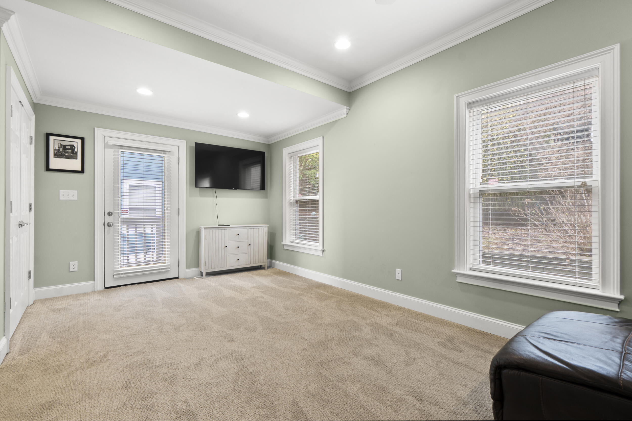 212 Baker Street