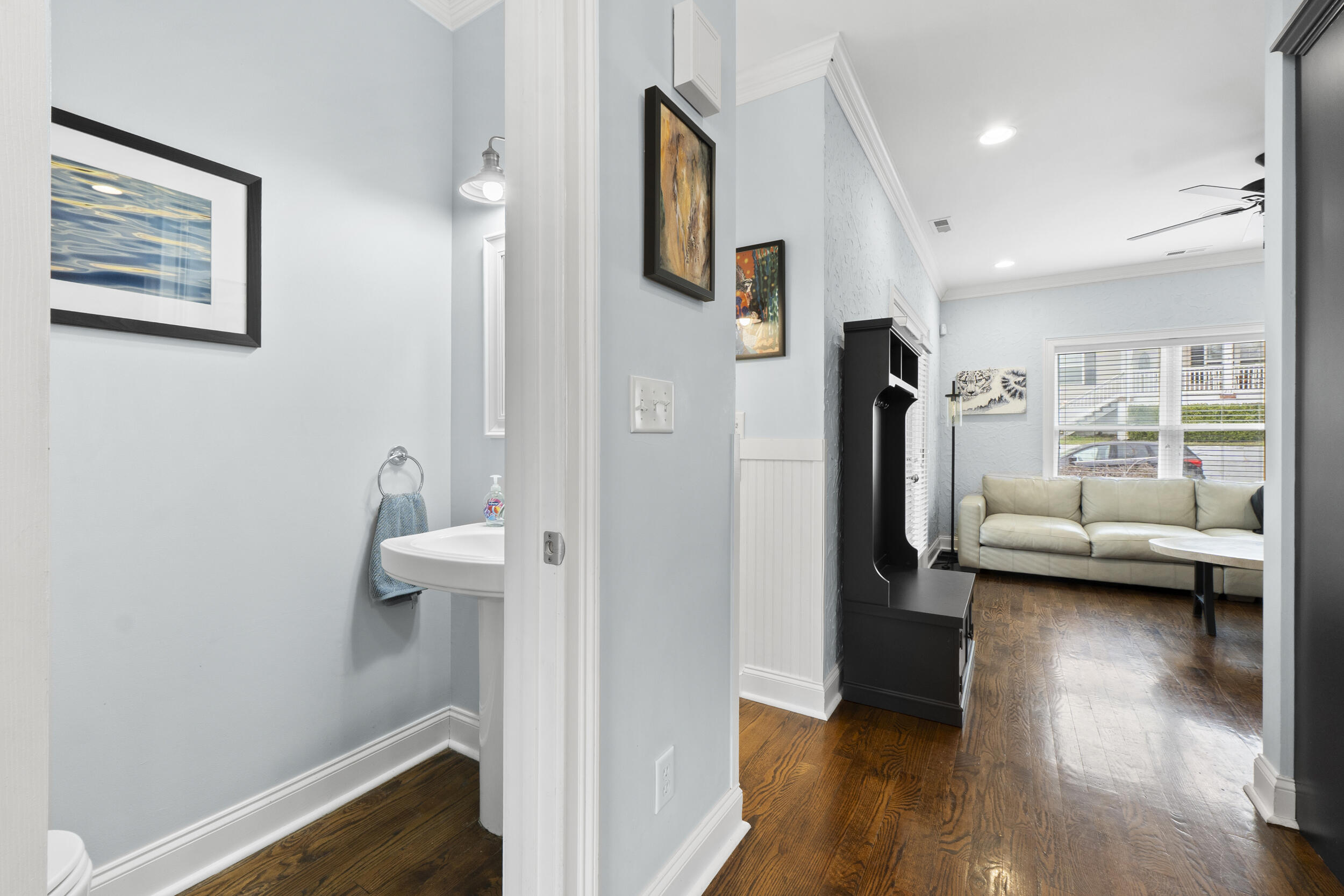 212 Baker Street