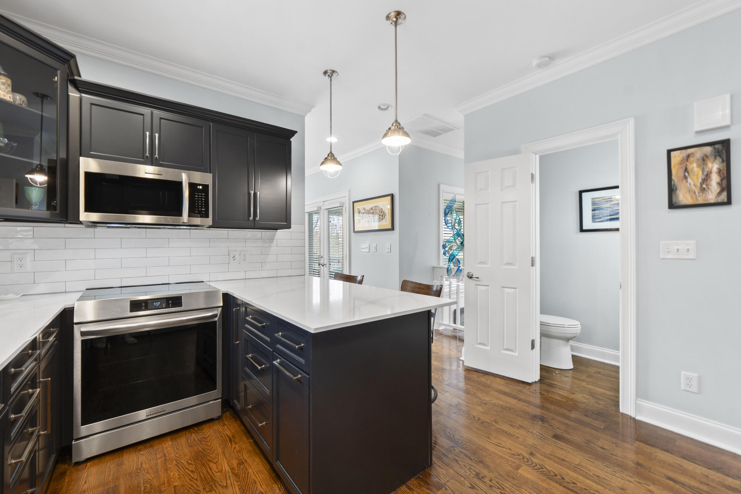 212 Baker Street
