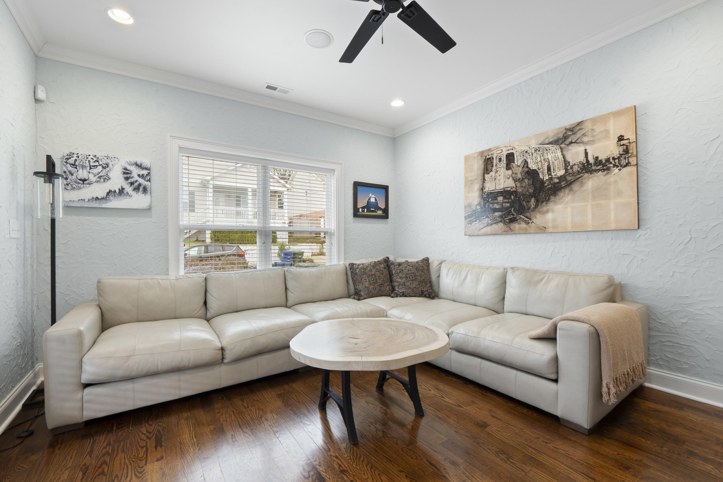 212 Baker Street