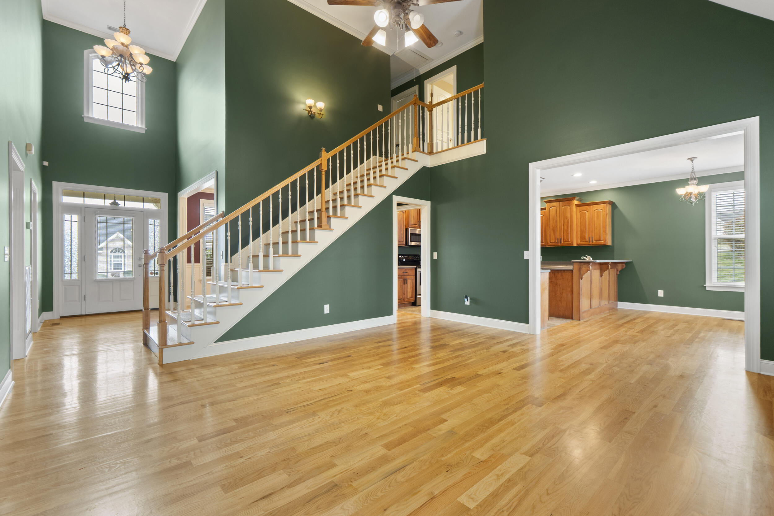 5850 Caney Ridge Circle