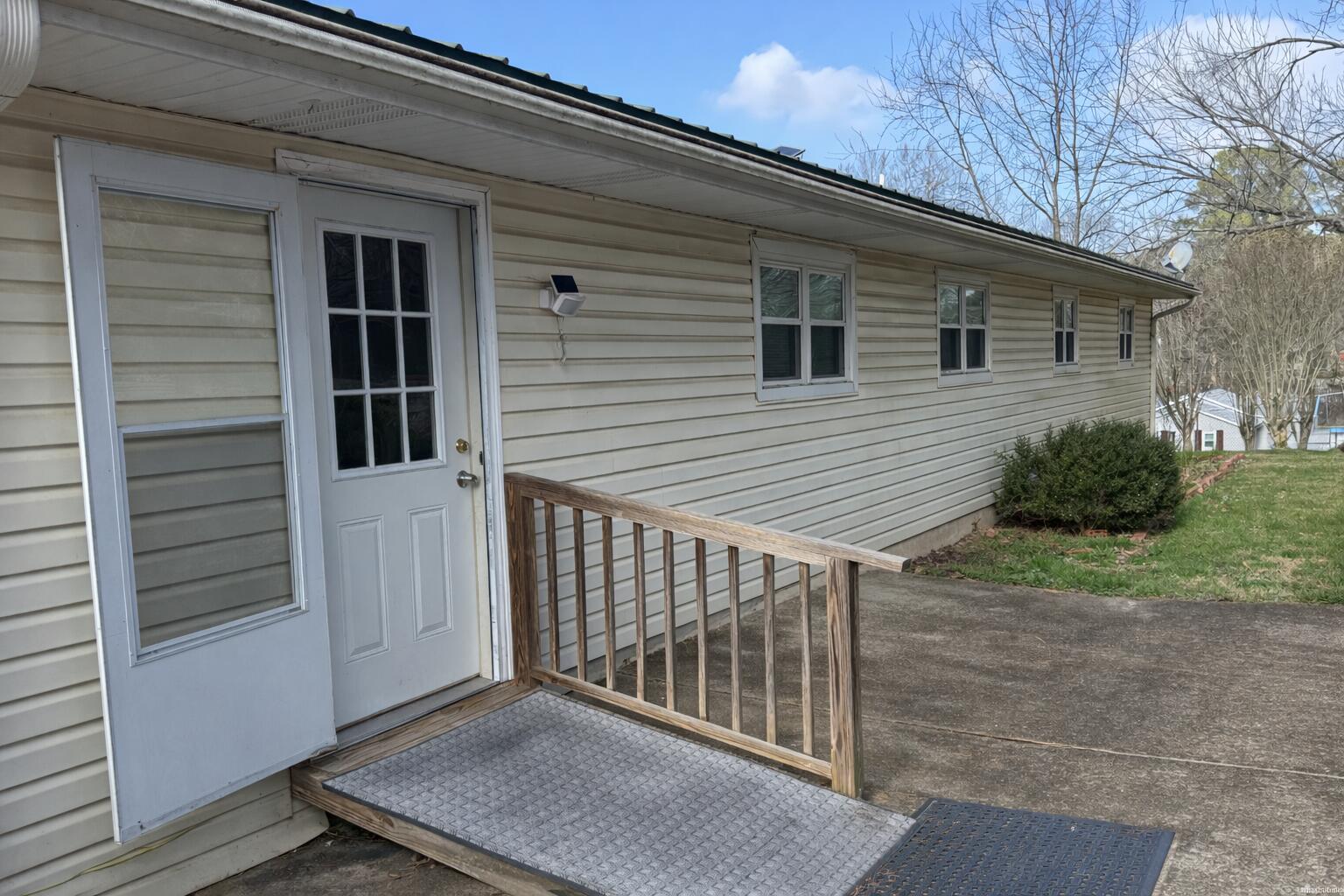 233 Rainbow Drive