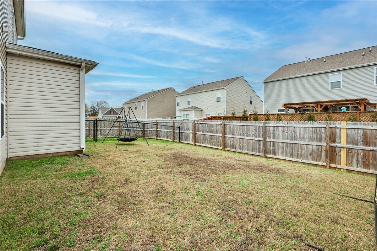 3227 Rolling Meadow Way NE