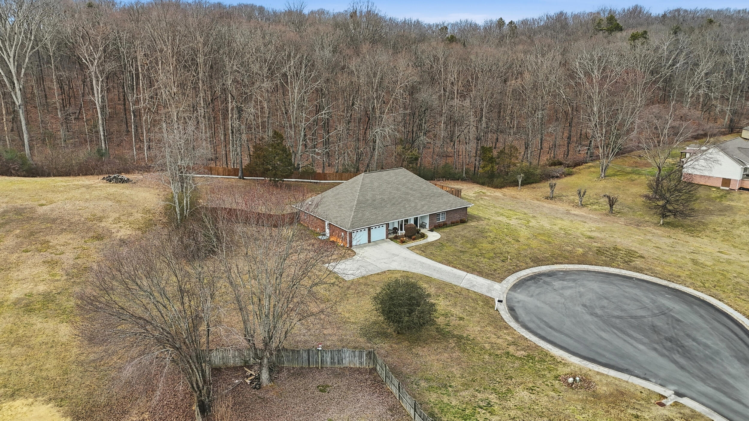 148 Caperton Drive NE