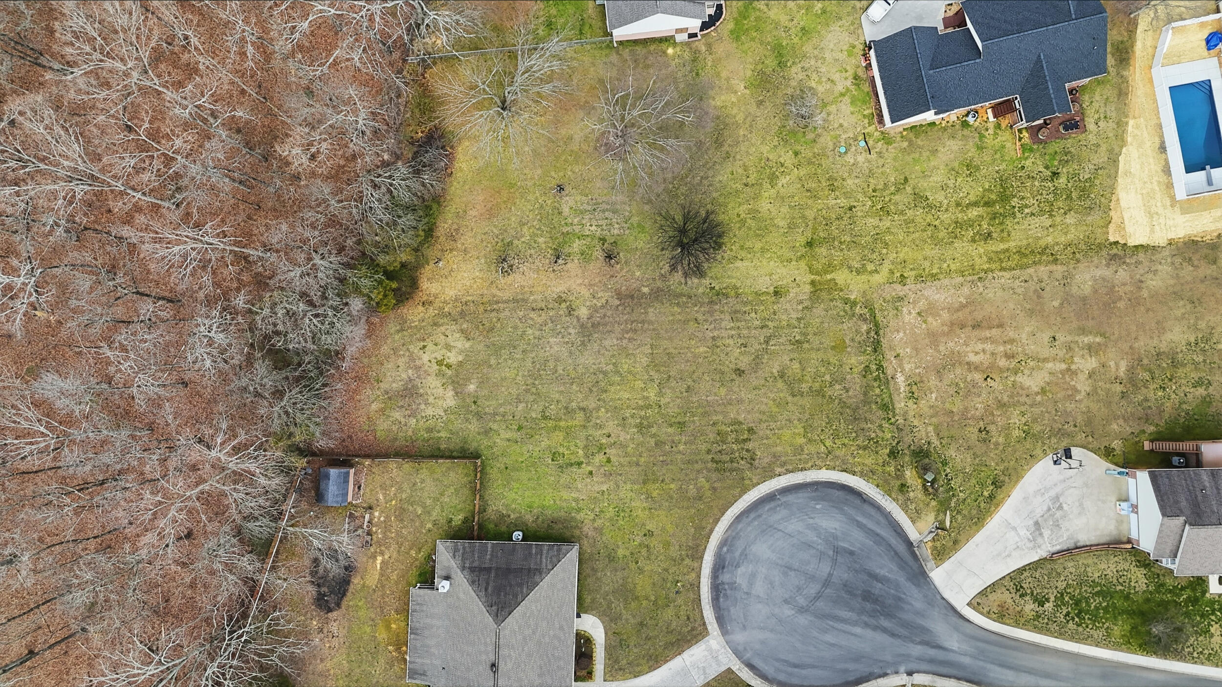 148 Caperton Drive NE