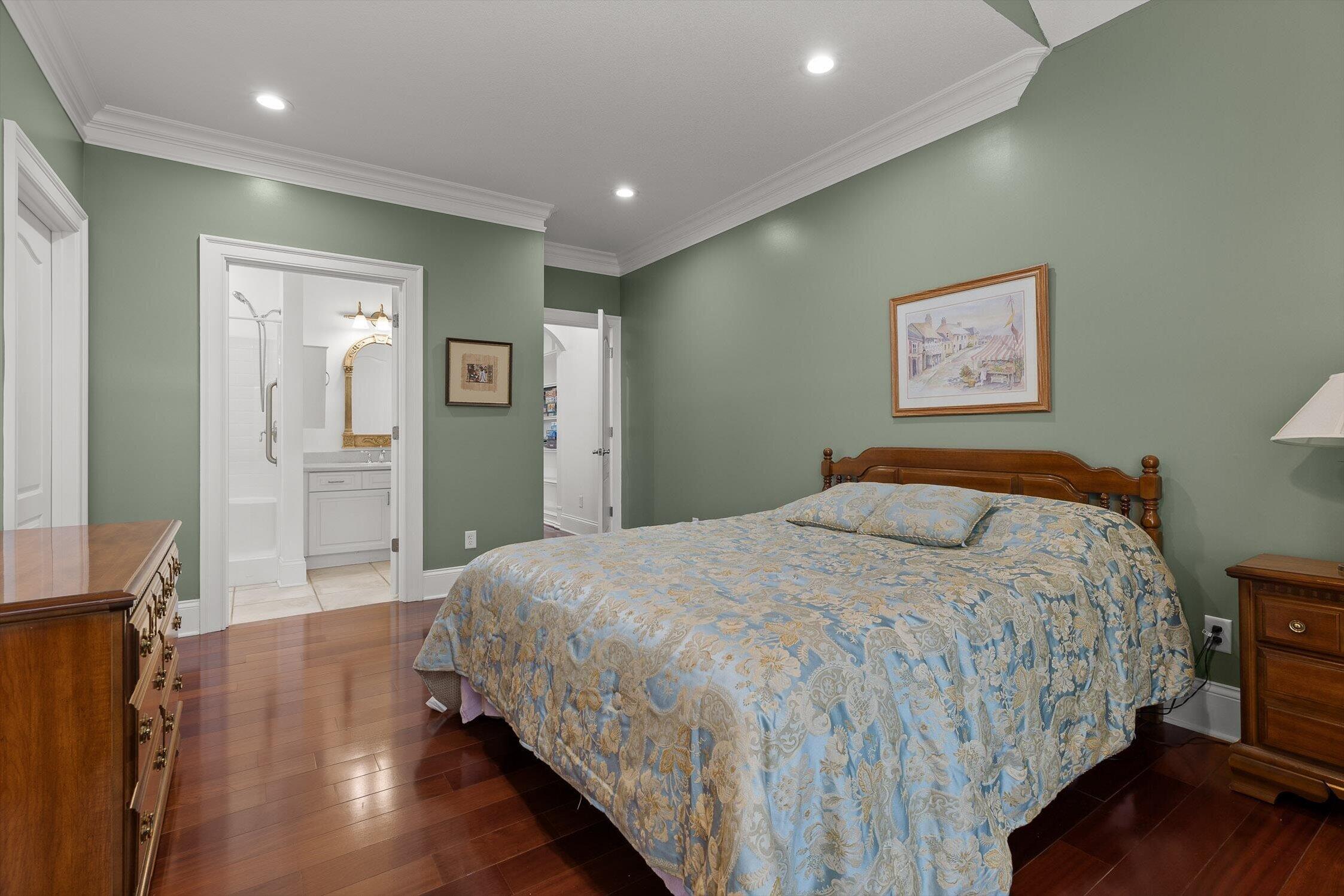 1250 Owl Hollow Road, McDonald