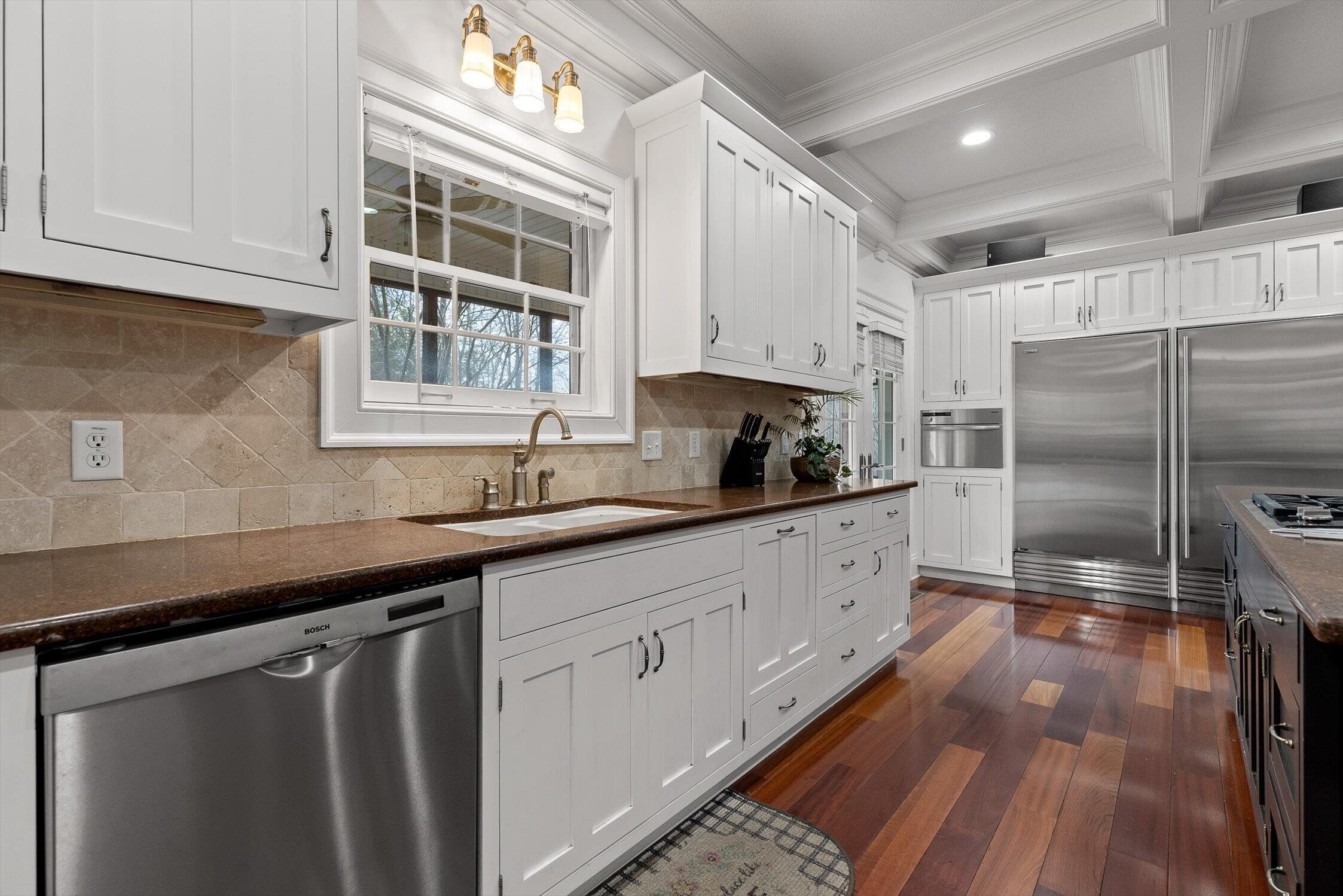 1250 Owl Hollow Road, McDonald