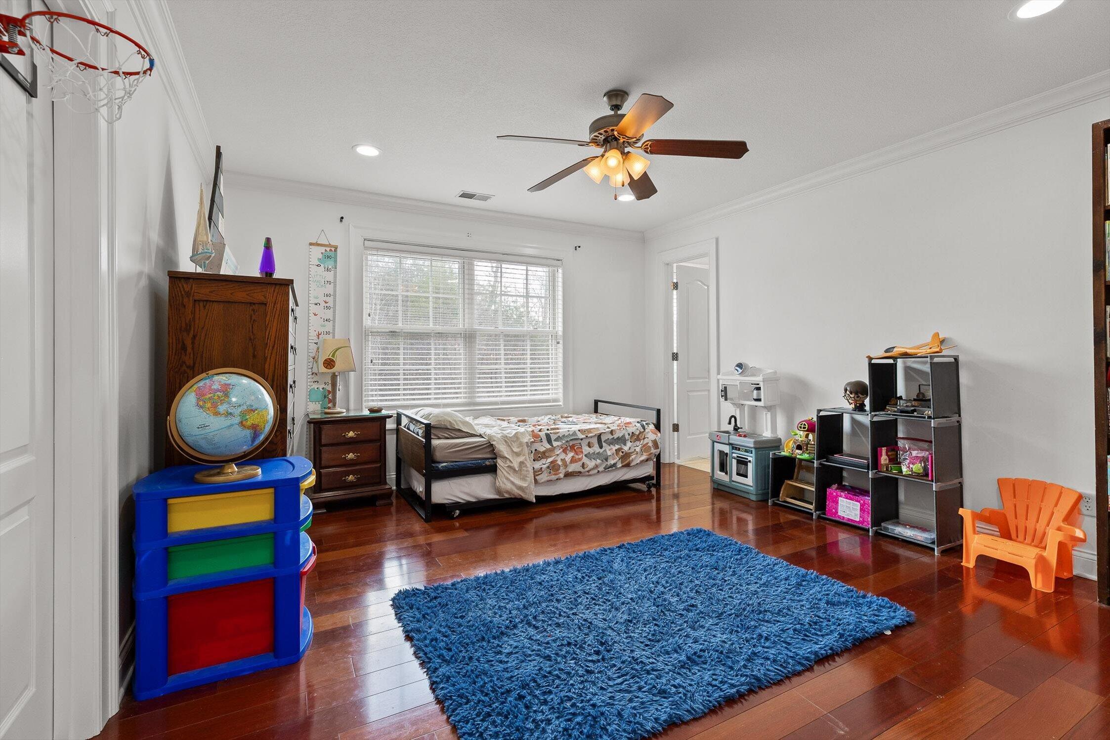 1250 Owl Hollow Road, McDonald