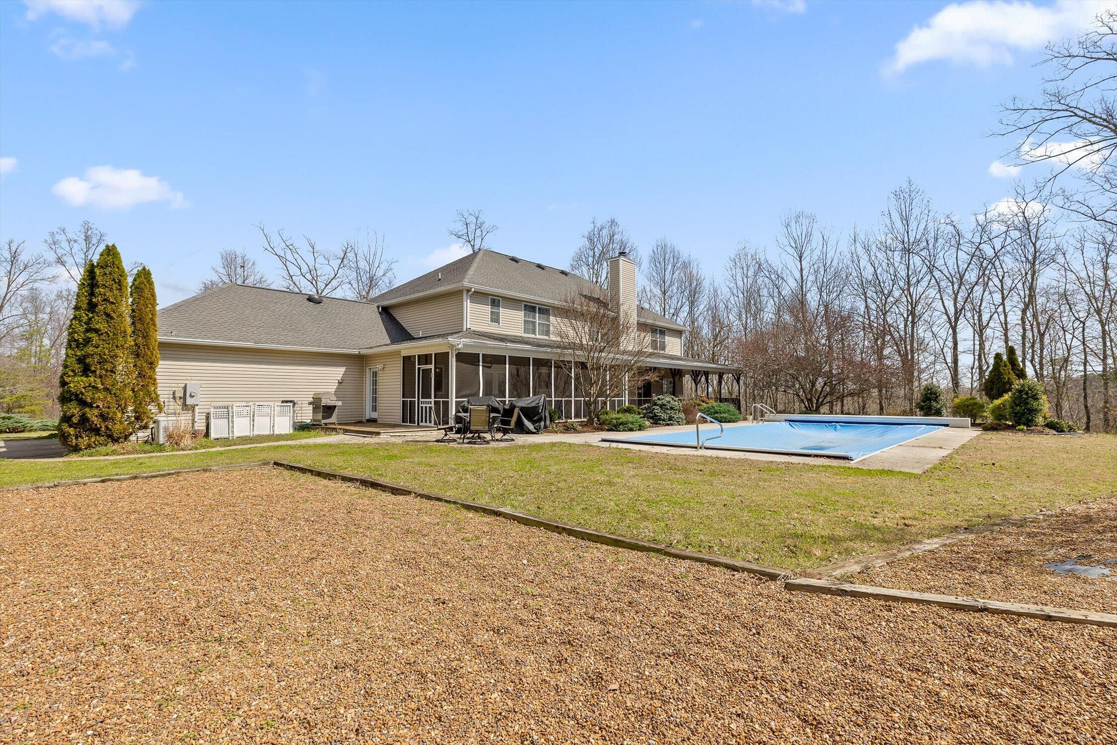 1250 Owl Hollow Road, McDonald