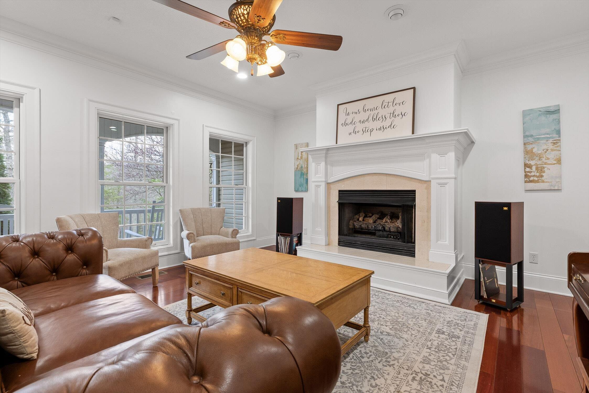 1250 Owl Hollow Road, McDonald