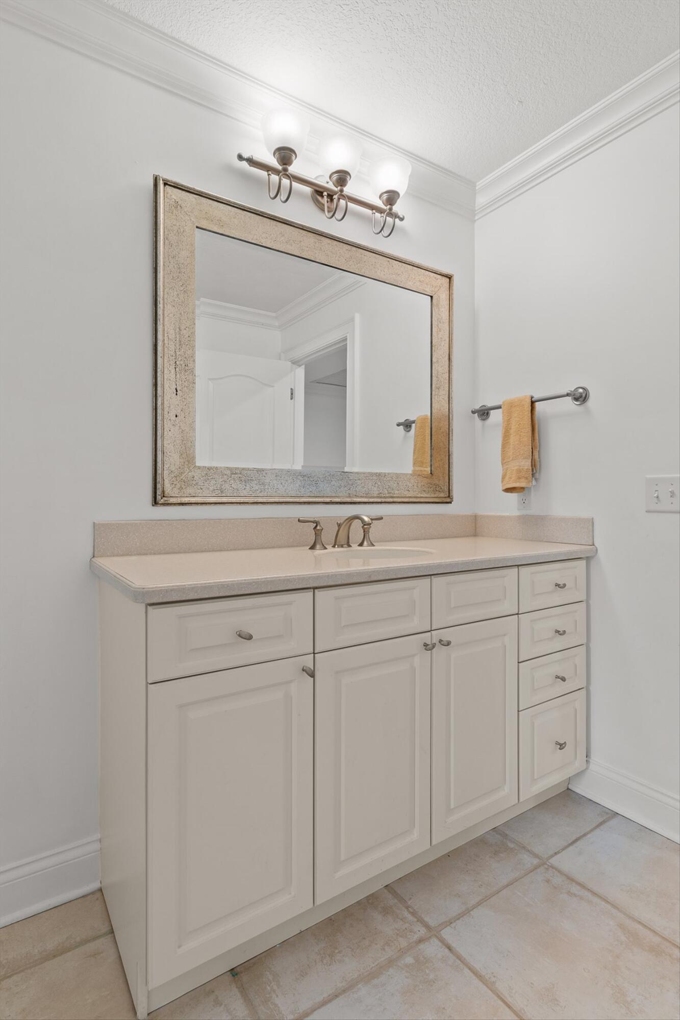 1250 Owl Hollow Road, McDonald