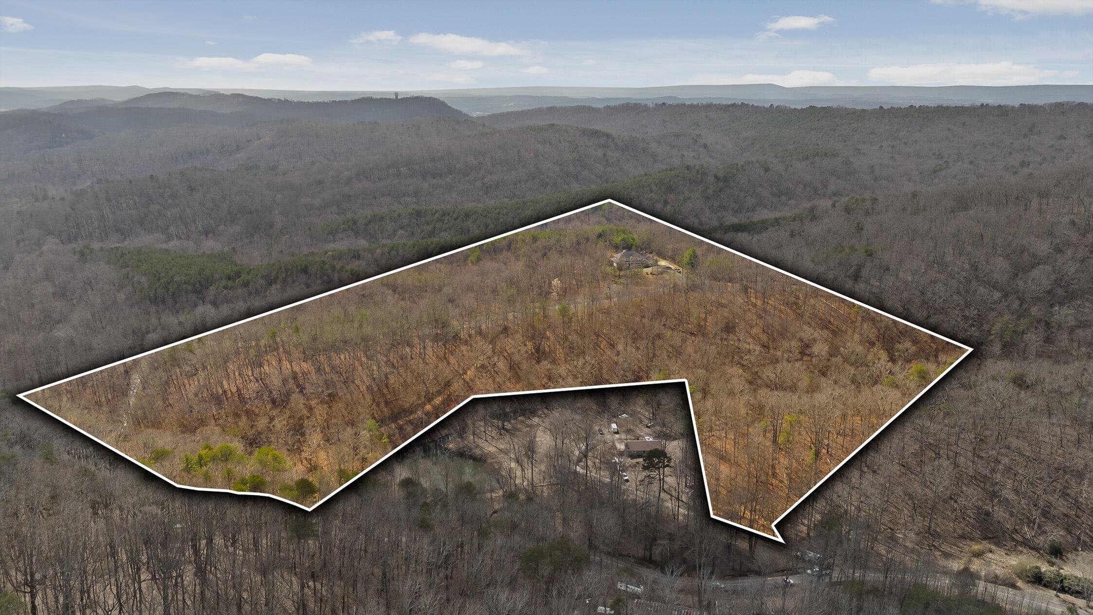 1250 Owl Hollow Road, McDonald