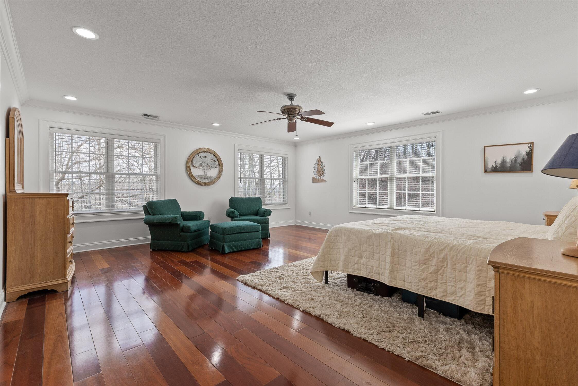 1250 Owl Hollow Road, McDonald