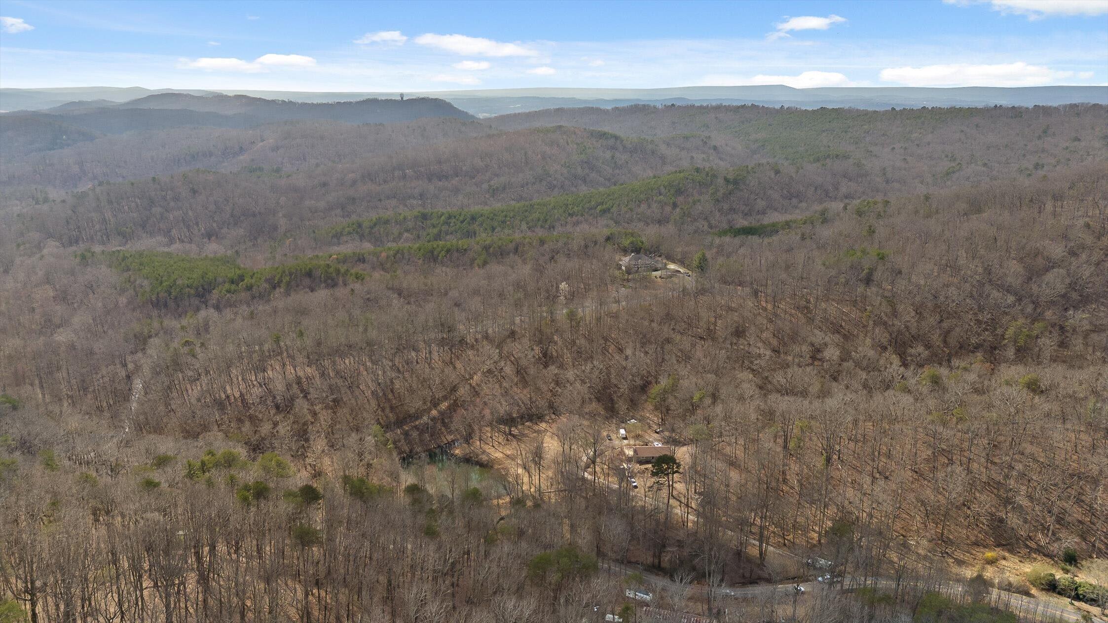 1250 Owl Hollow Road, McDonald