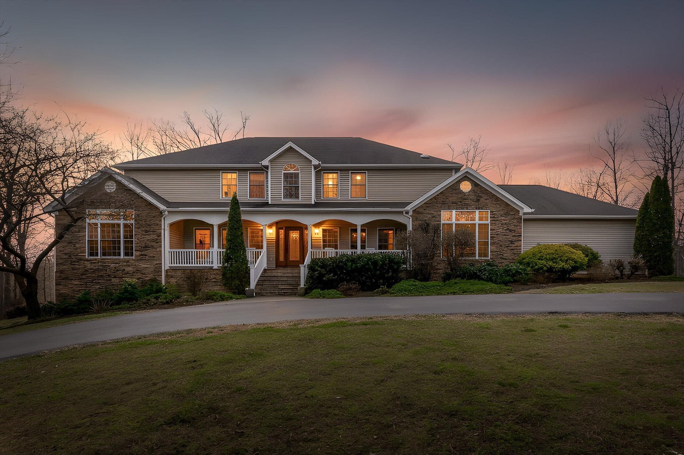 1250 Owl Hollow Road, McDonald