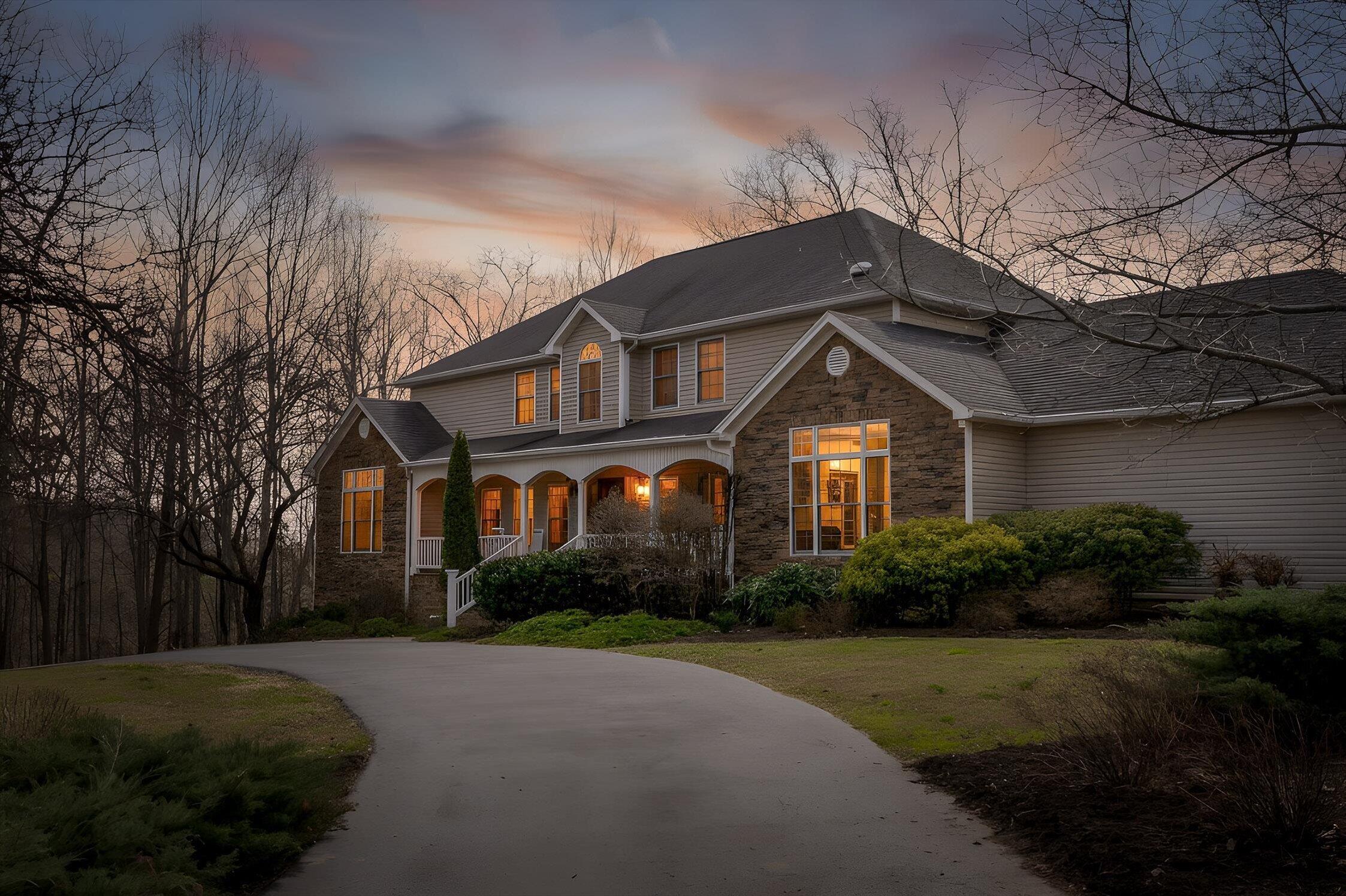 1250 Owl Hollow Road, McDonald