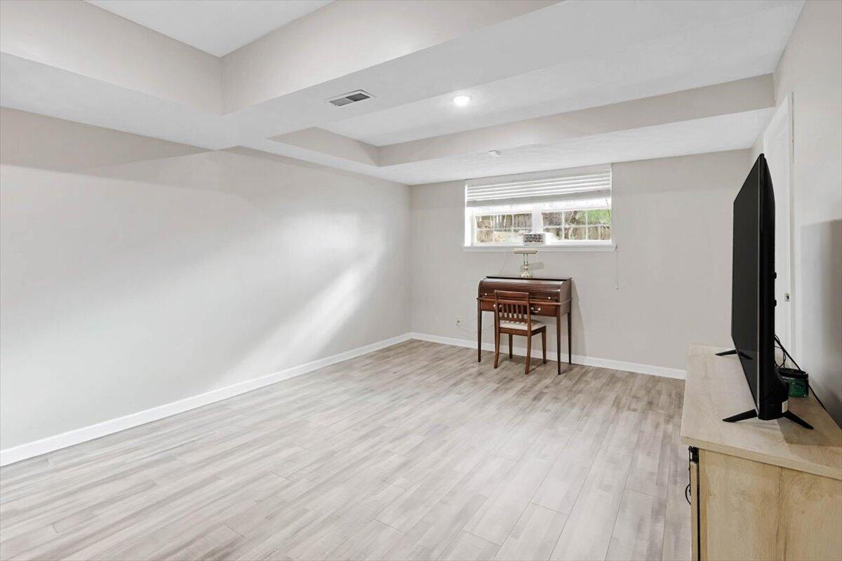 7010 Barleyfield Drive