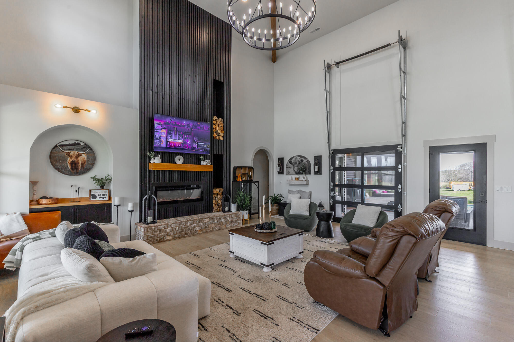 686 Bell Road, LaFayette