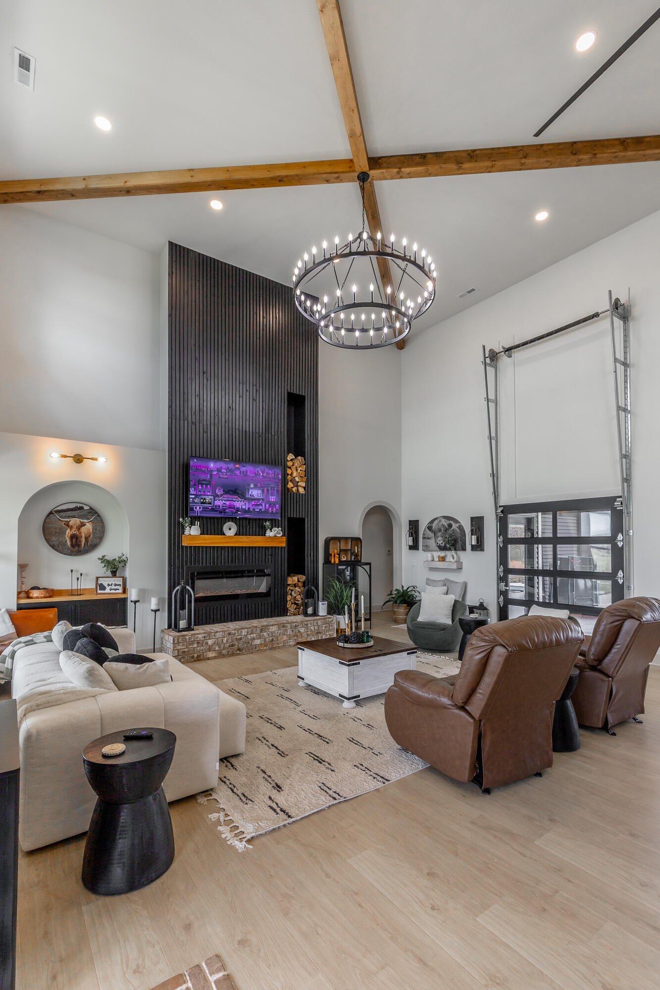 686 Bell Road, LaFayette