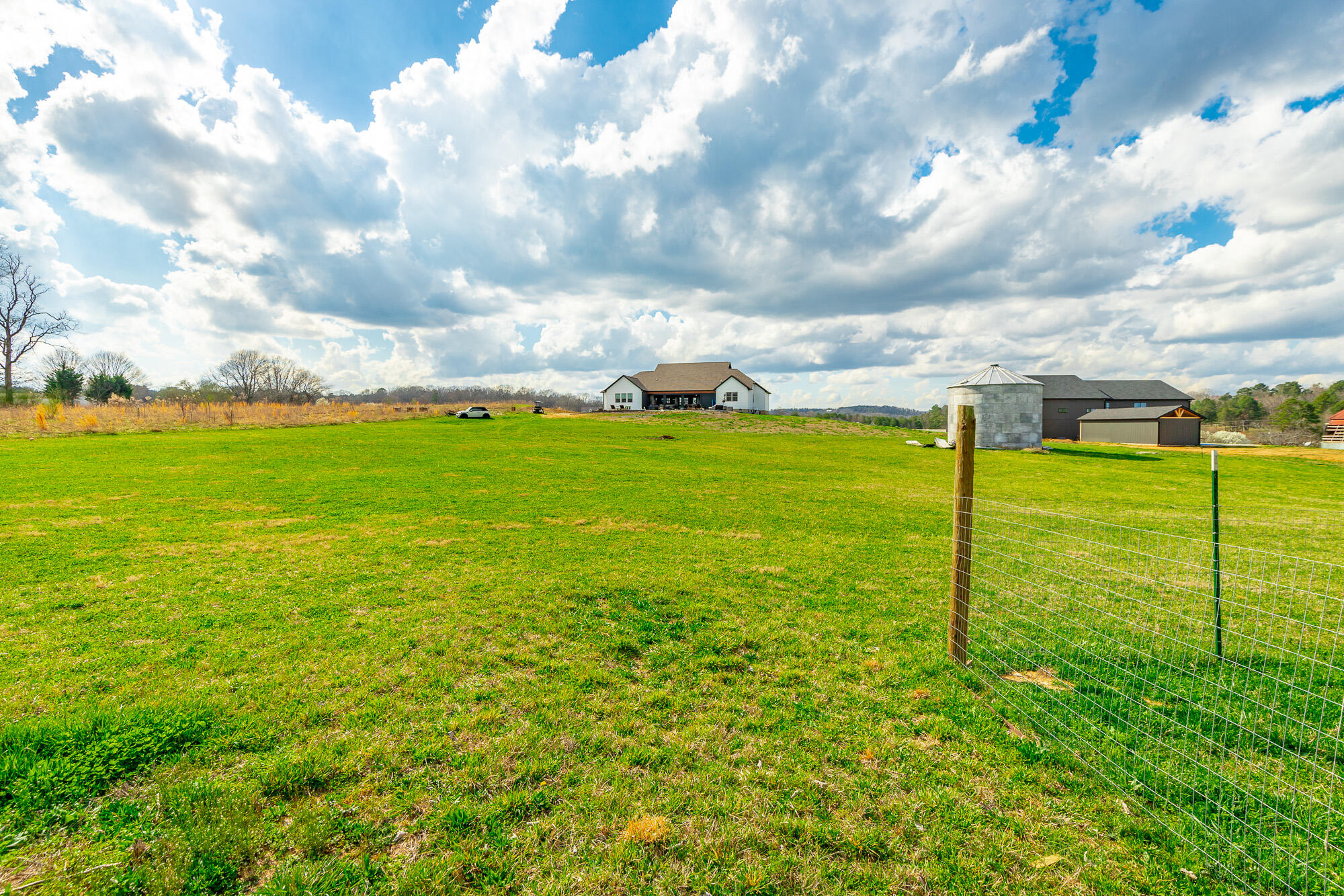 686 Bell Road, LaFayette