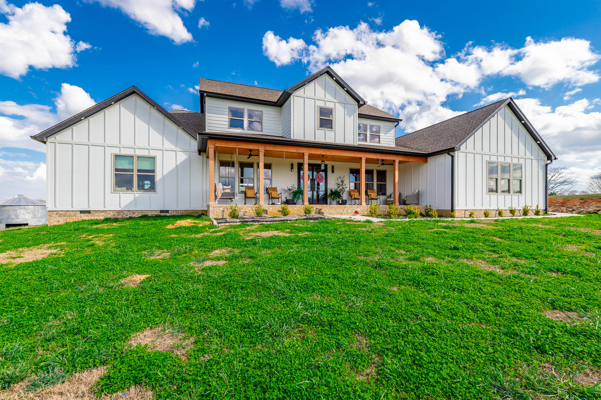 686 Bell Road, LaFayette