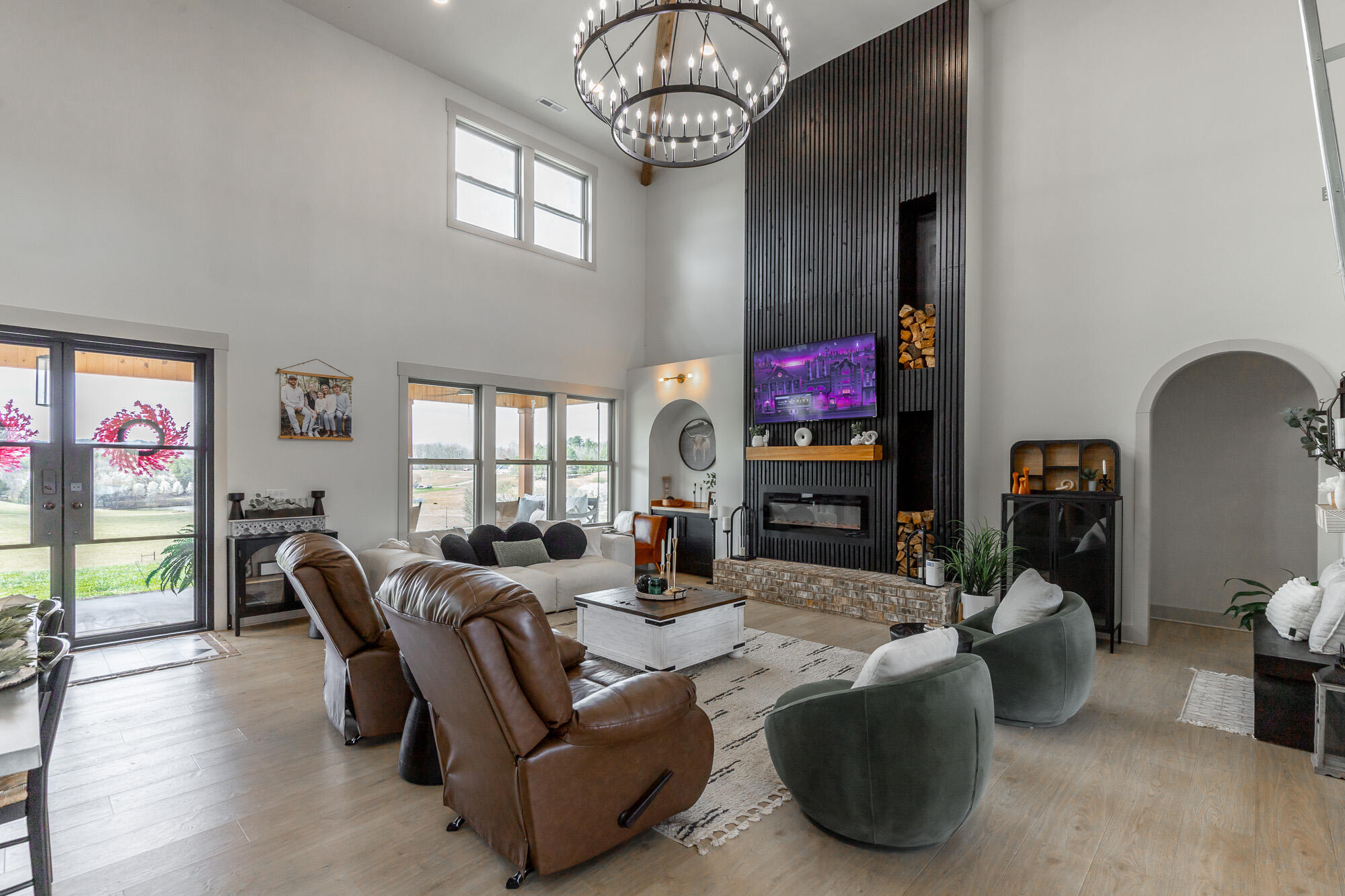 686 Bell Road, LaFayette