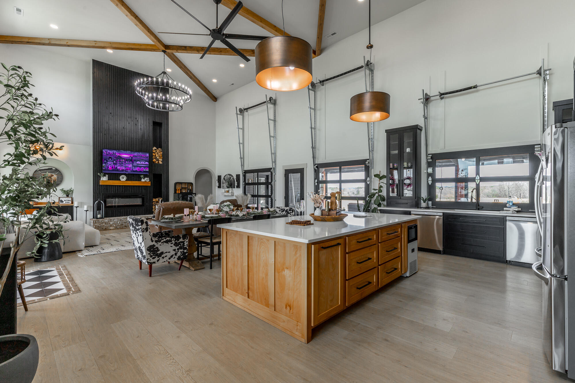 686 Bell Road, LaFayette