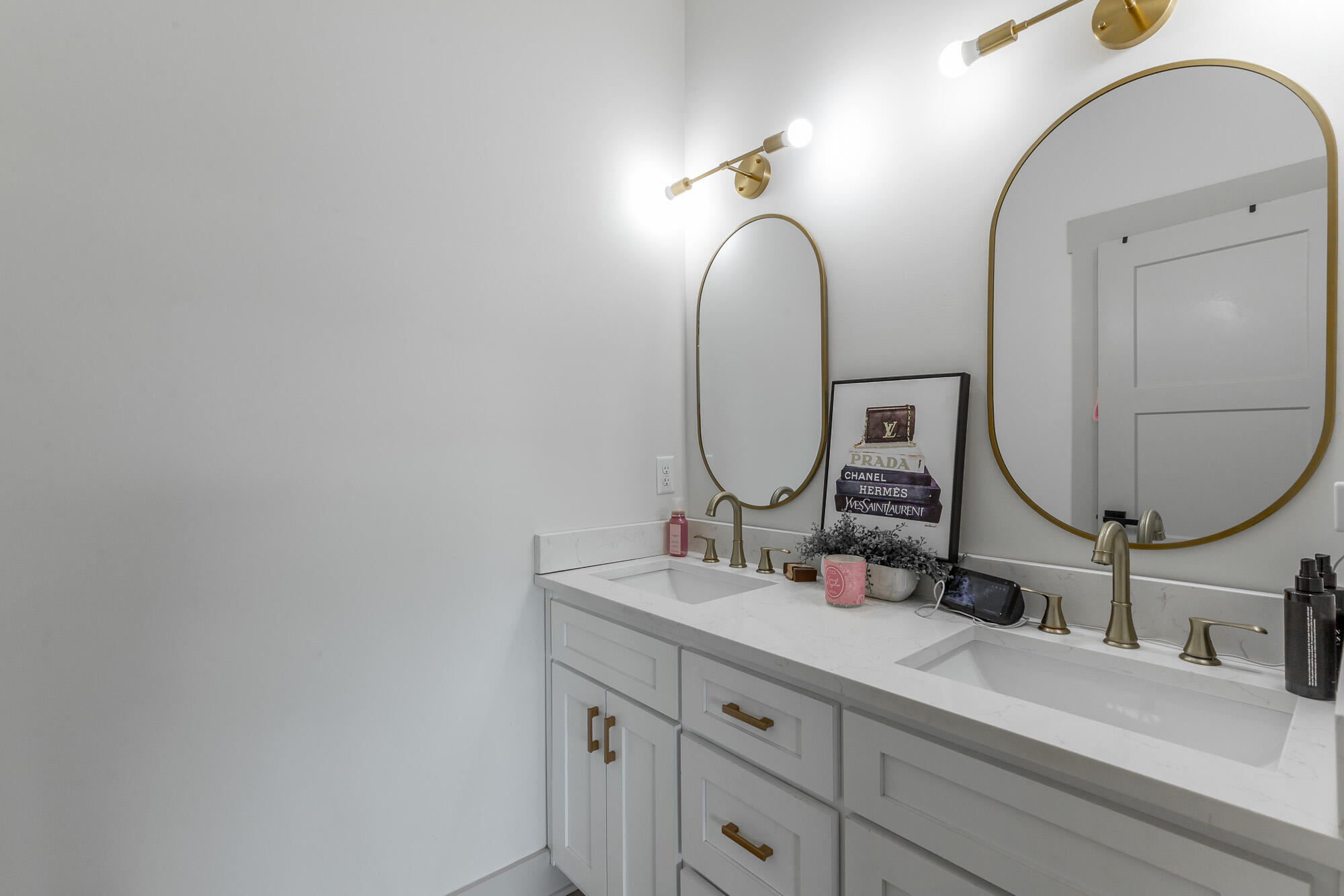 686 Bell Road, LaFayette