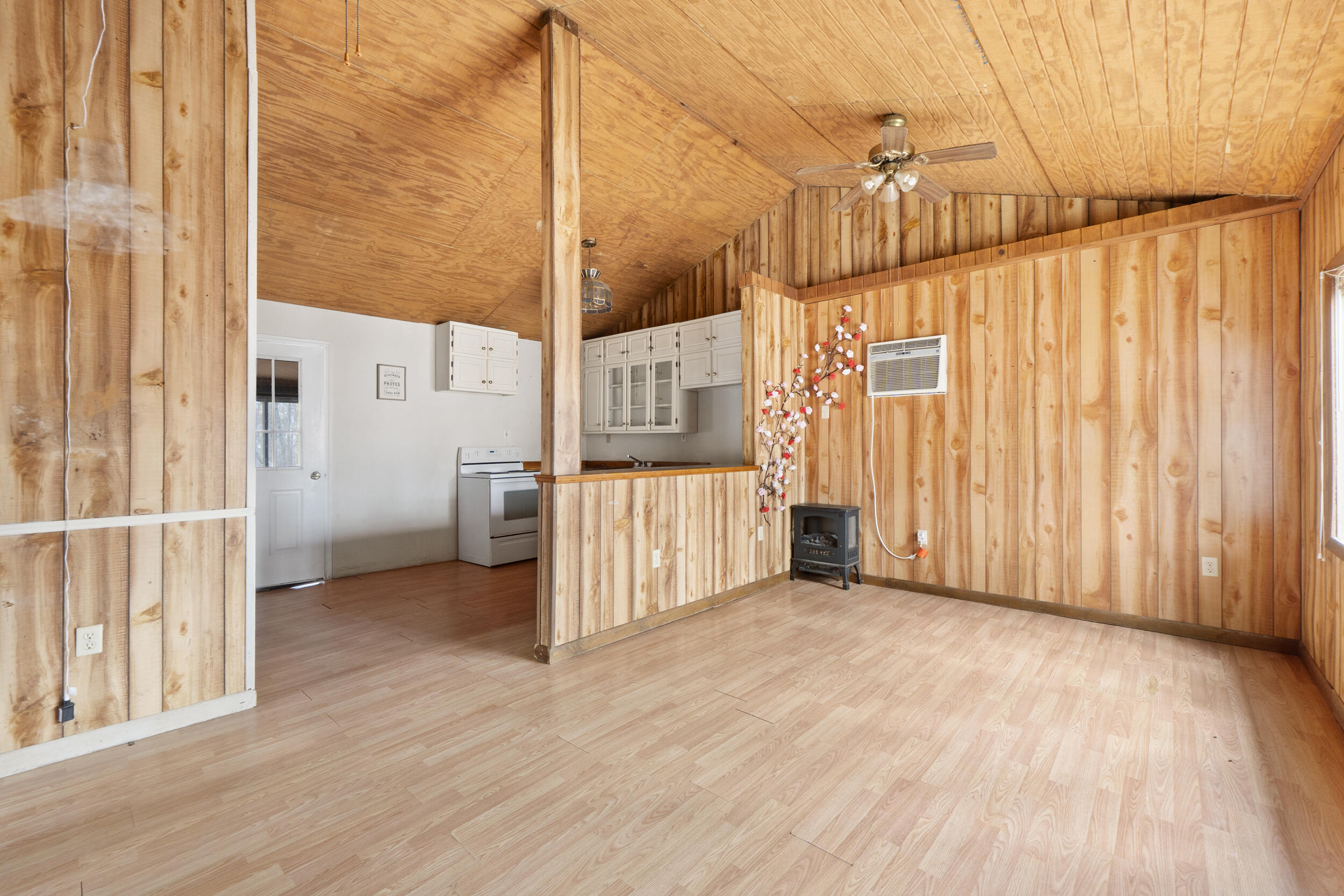 1475 Patton School Road
