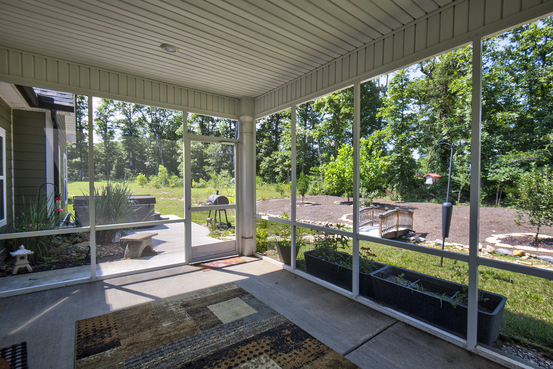 1502 Buttonwood Loop