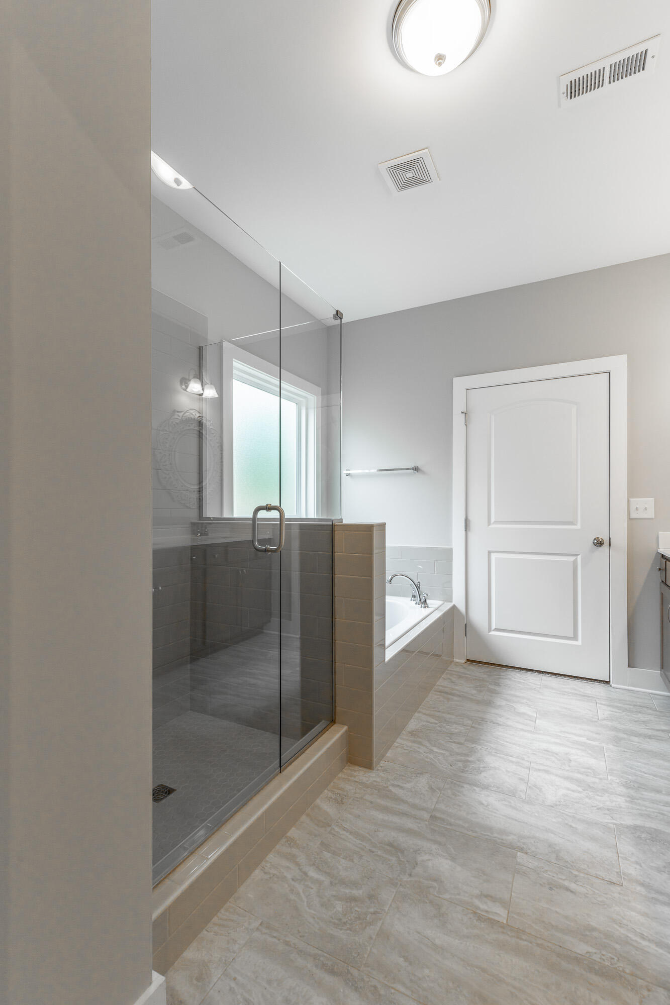 1502 Buttonwood Loop