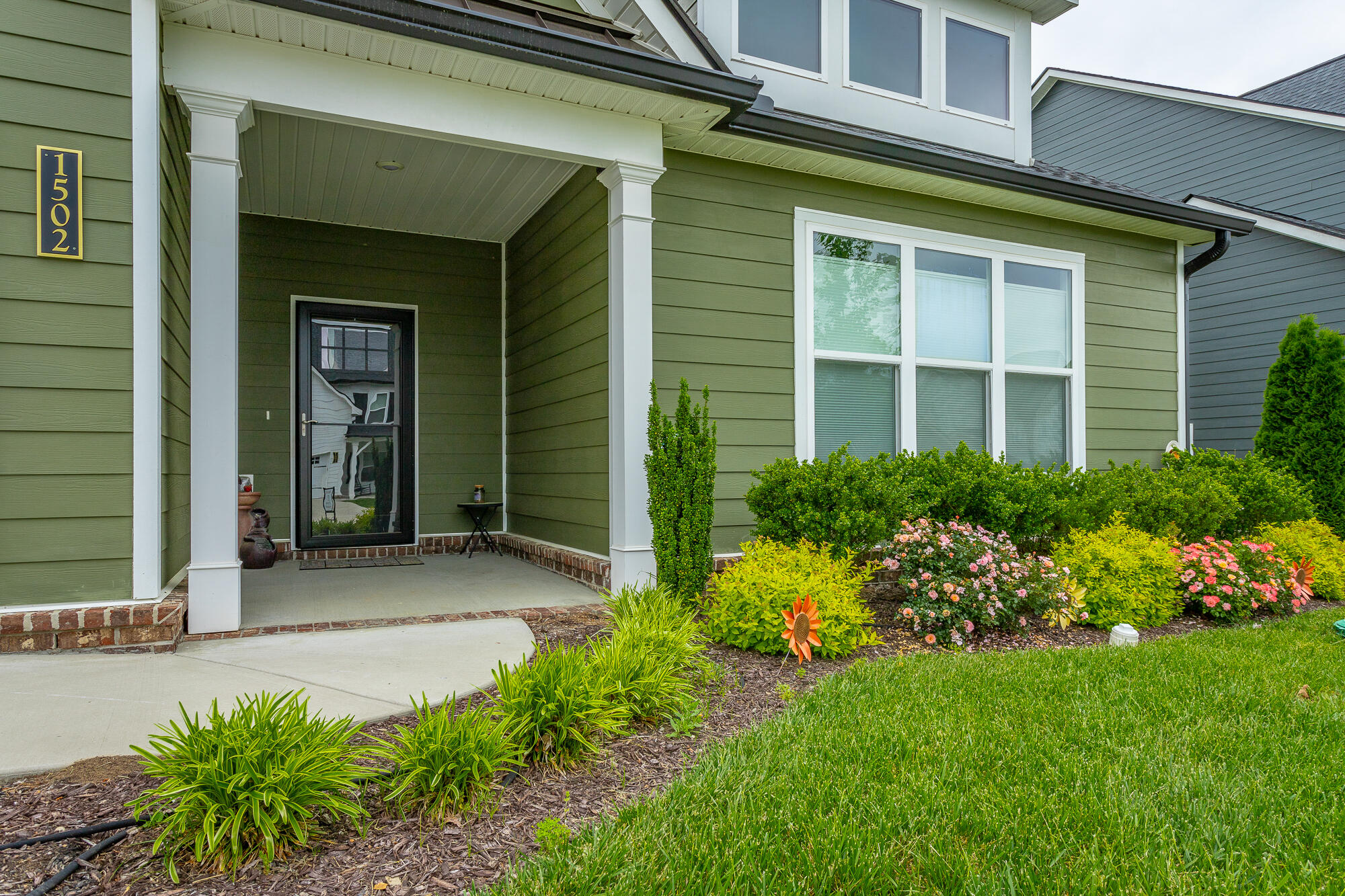 1502 Buttonwood Loop