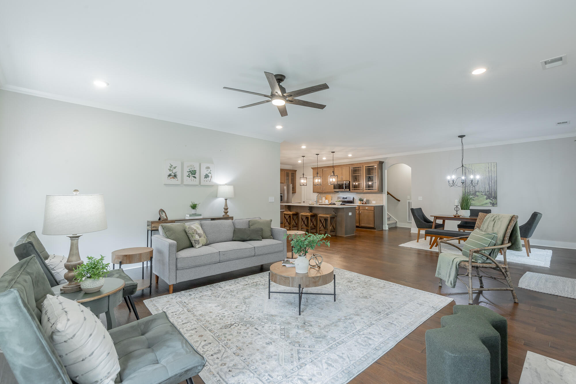 1502 Buttonwood Loop