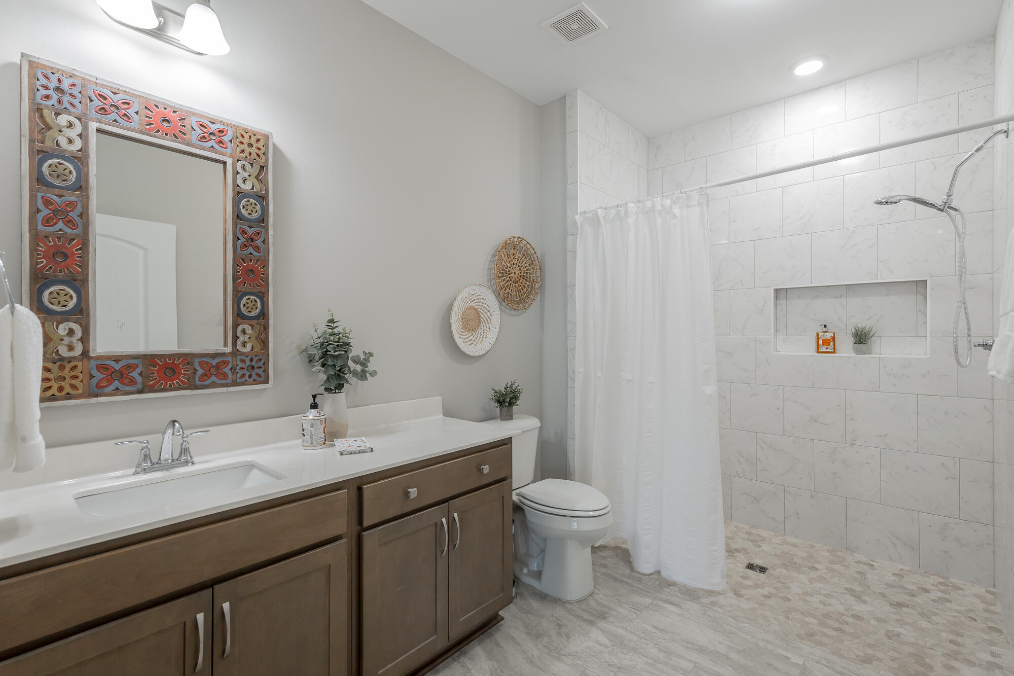 1502 Buttonwood Loop